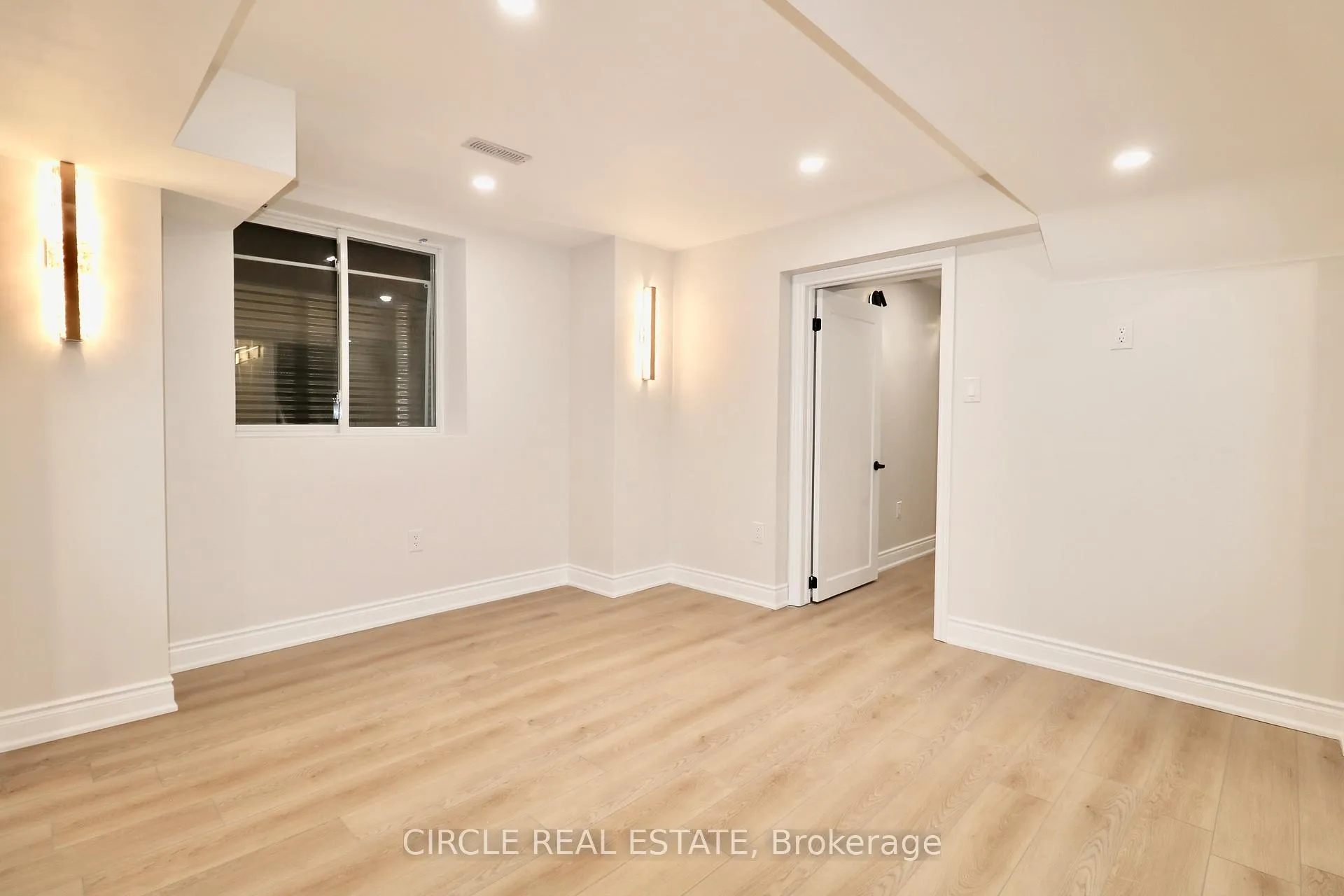 Photo 11 of Unit Basement, 169 Yates Drive, Milton, Cobban — HOMEH