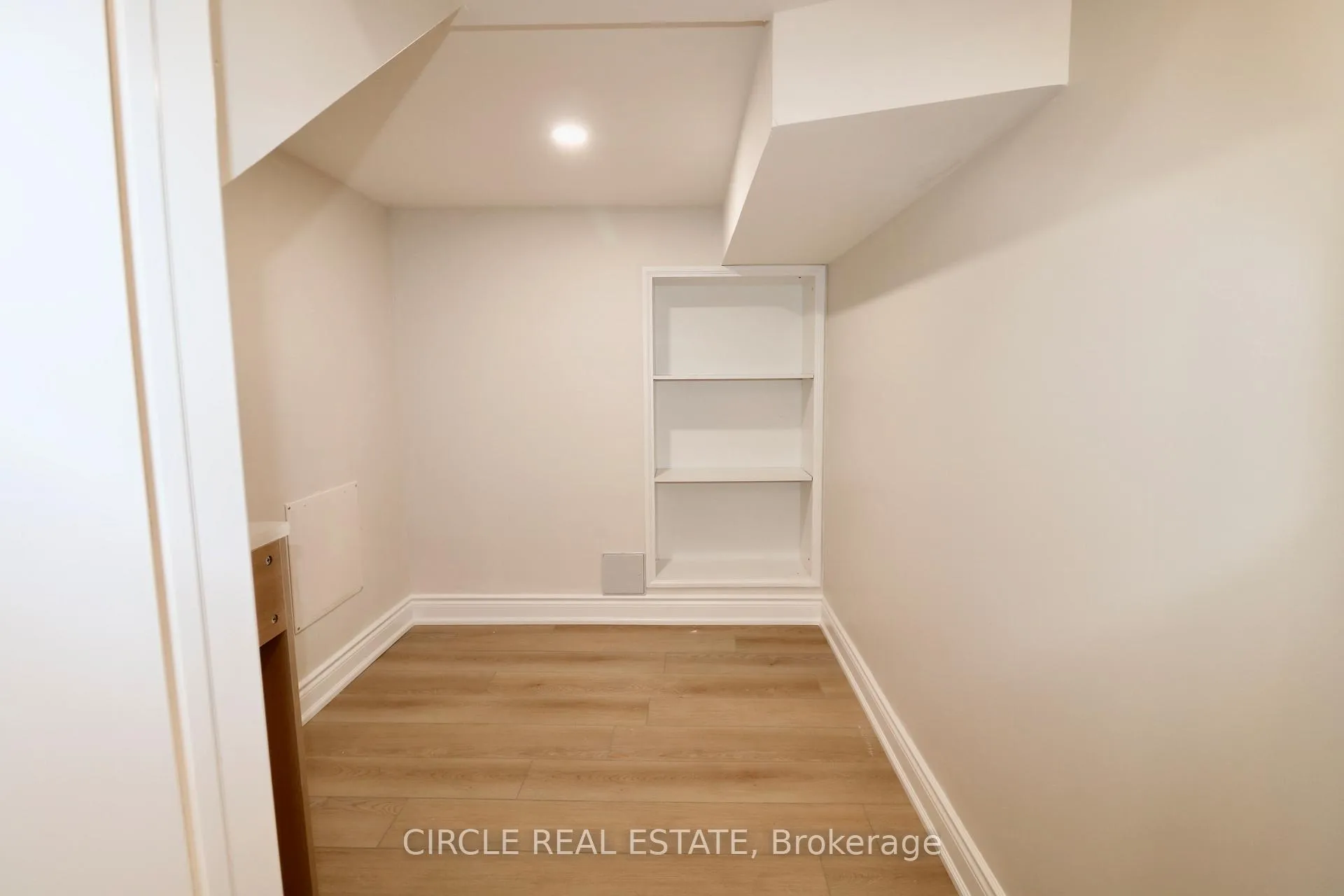 Photo 21 of Unit Basement, 169 Yates Drive, Milton, Cobban — HOMEH