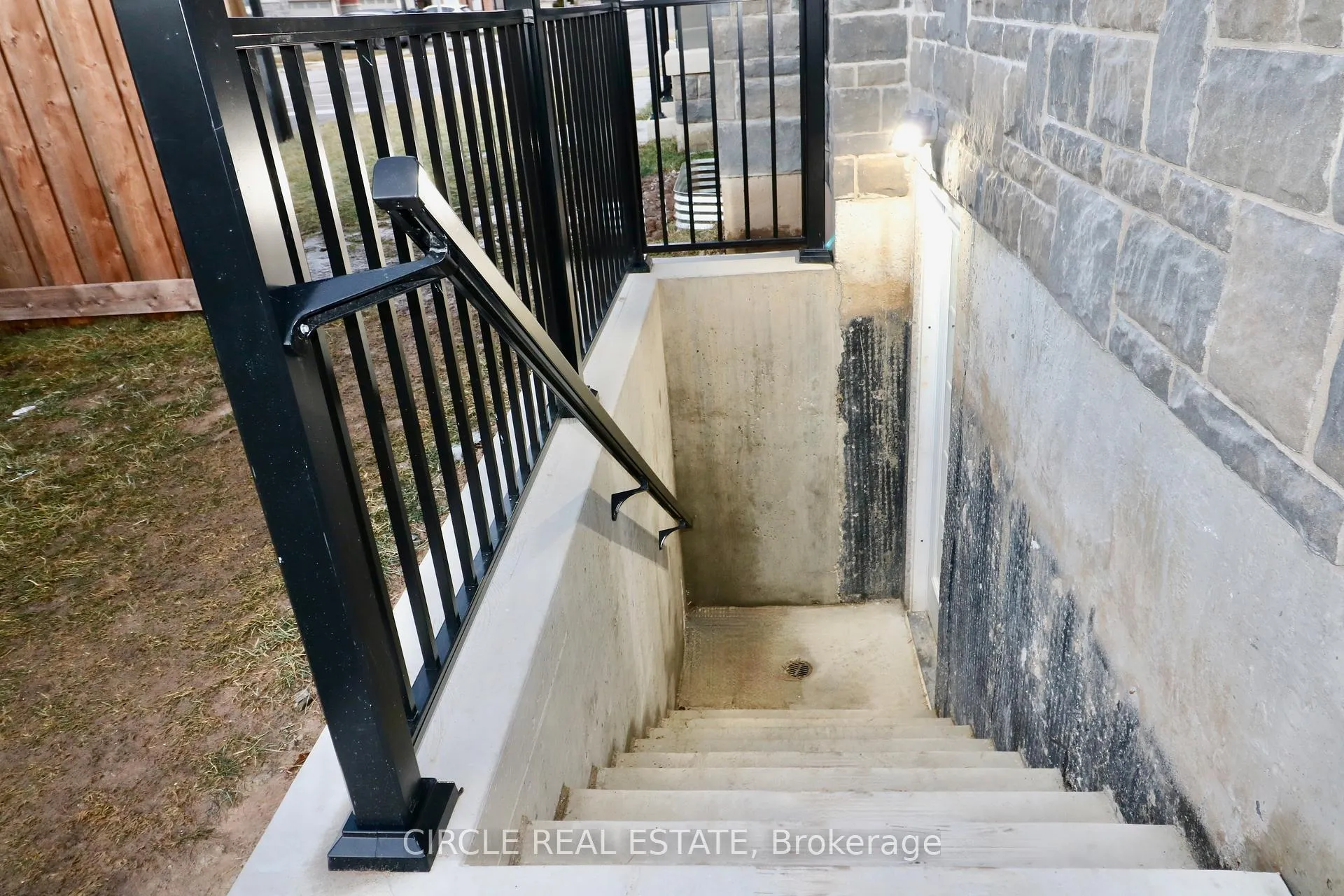 Photo 25 of Unit Basement, 169 Yates Drive, Milton, Cobban — HOMEH