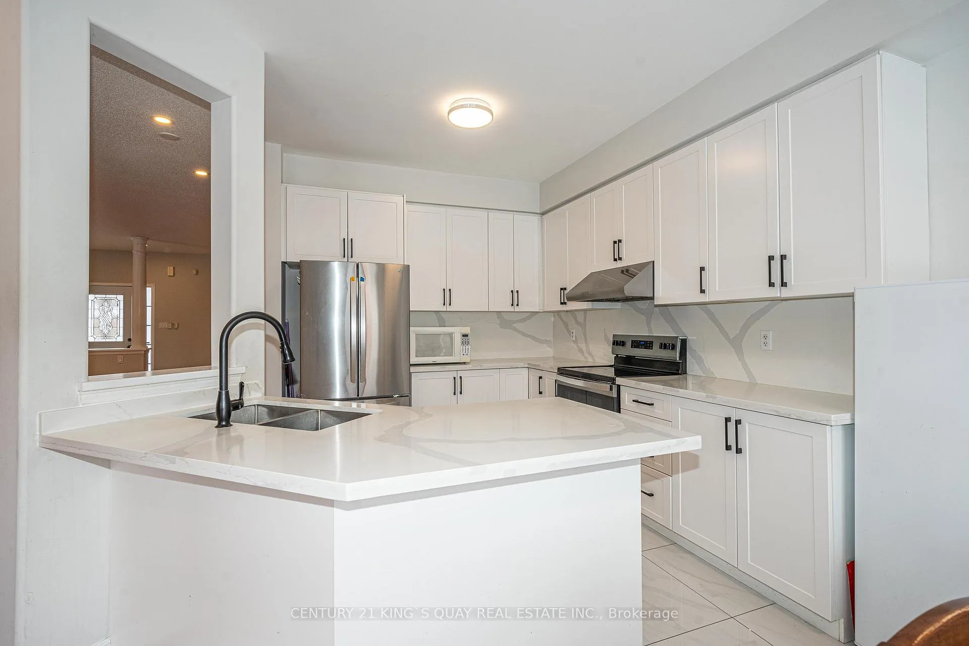 Photo 12 of 13 Barkwood Hollow, Markham, Berczy — HOMEH