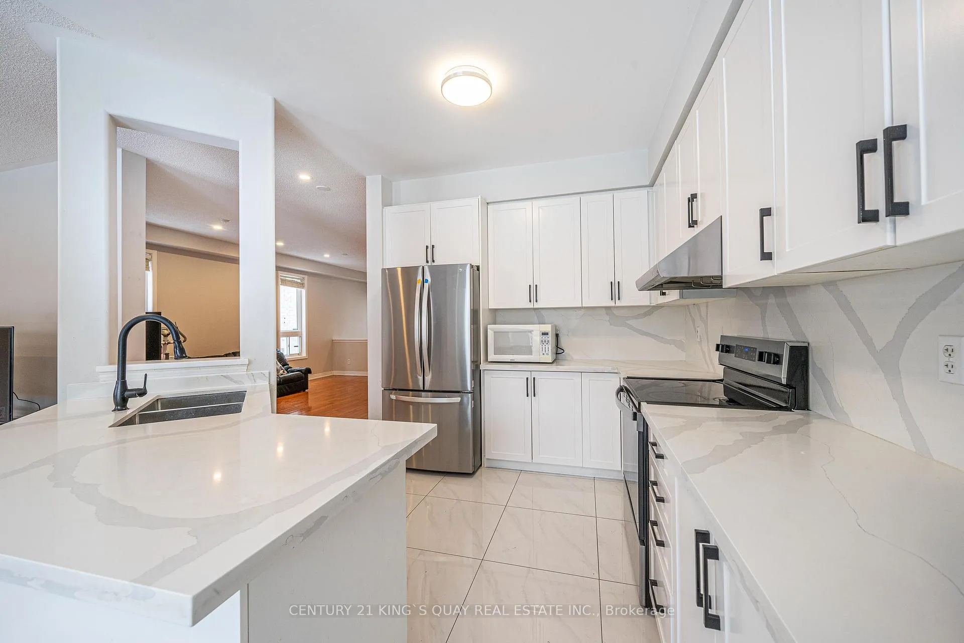 Photo 13 of 13 Barkwood Hollow, Markham, Berczy — HOMEH