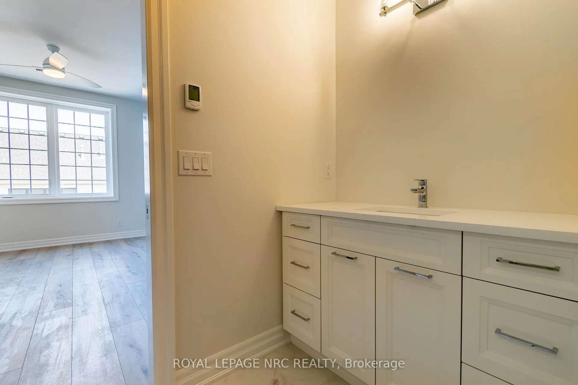 Photo 25 of Unit 6, 99 South Drive, St. Catharines, Old Glenridge — HOMEH