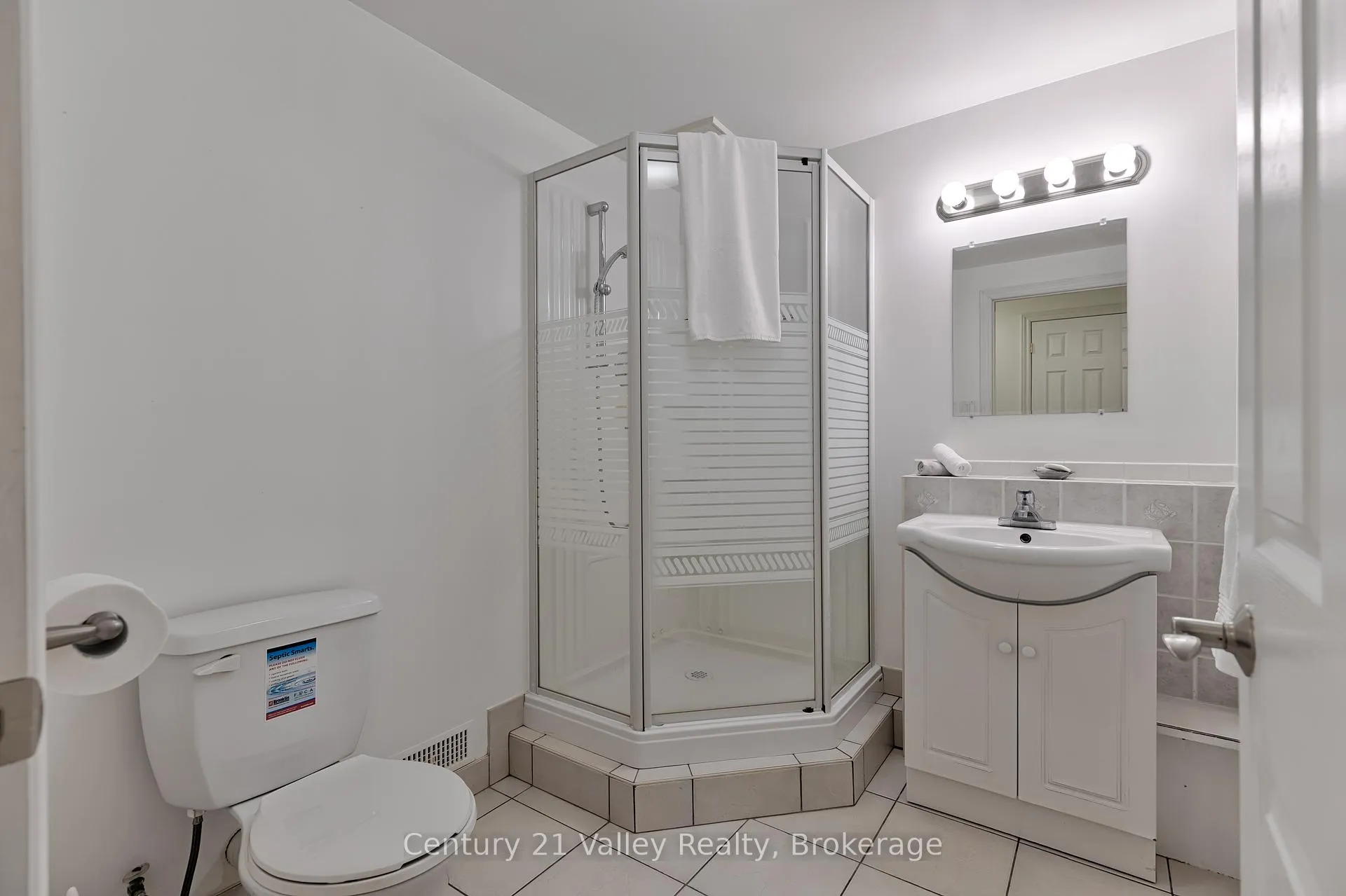 Photo 43 of 187 Mulberry Lane, Bonnechere Valley, Eganville/Bonnechere Twp — HOMEH