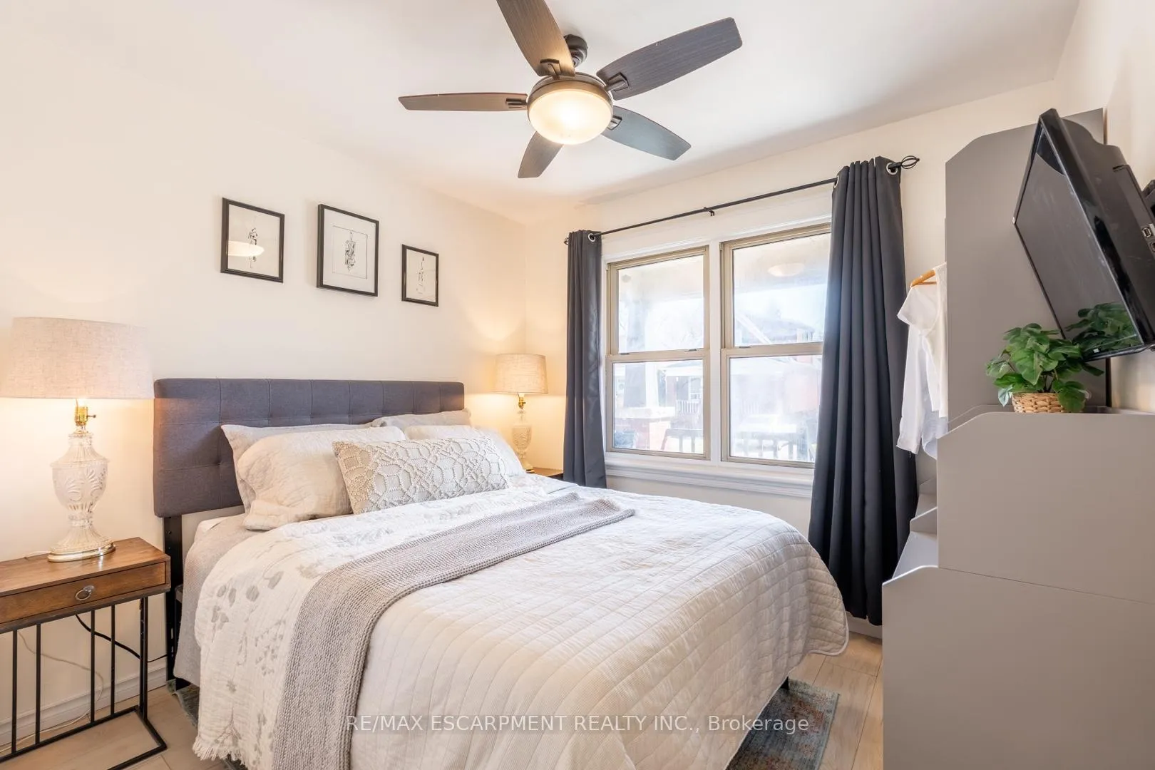 Photo 20 of 45 Barons Avenue N, Hamilton, Homeside — HOMEH