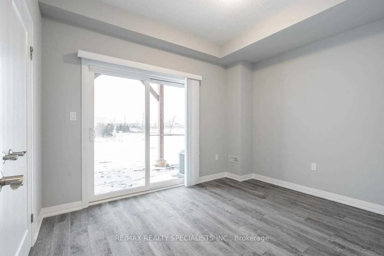 Photo 10 of 72 Laguna Village Crescent, Hamilton, Hannon — HOMEH
