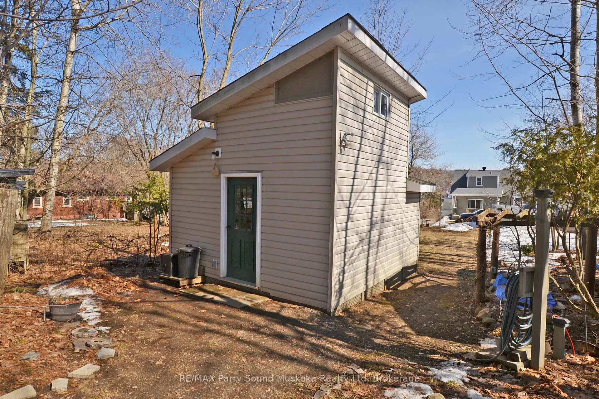 Photo 45 of 60 William Street, Parry Sound — HOMEH