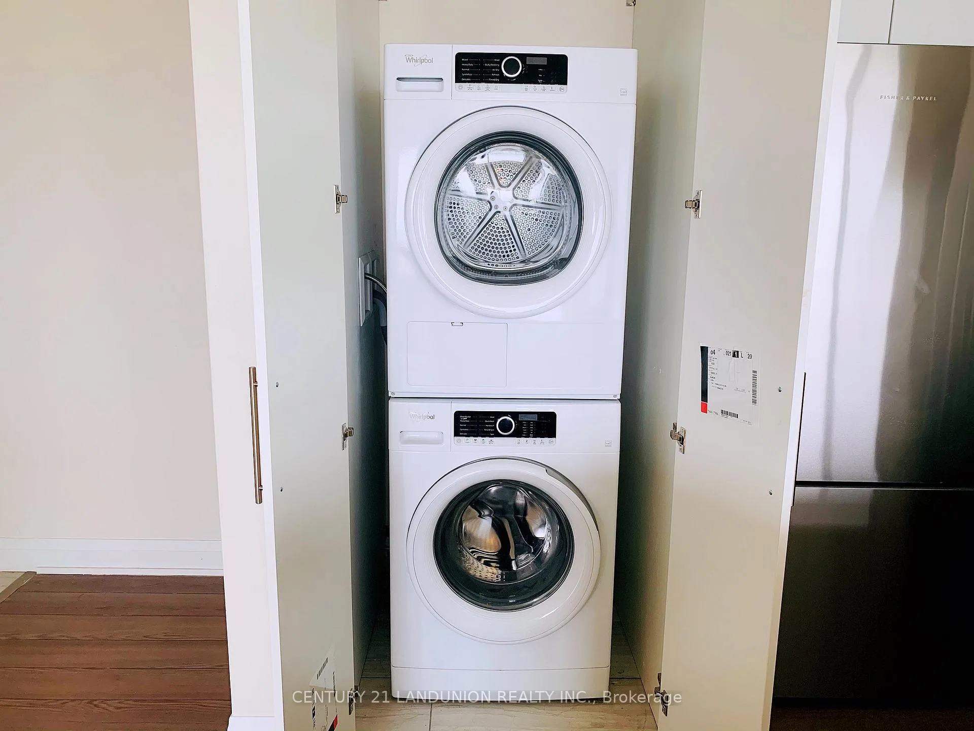 Photo 12 of Unit 1705, 15 Water Walk Drive, Markham, Unionville — HOMEH