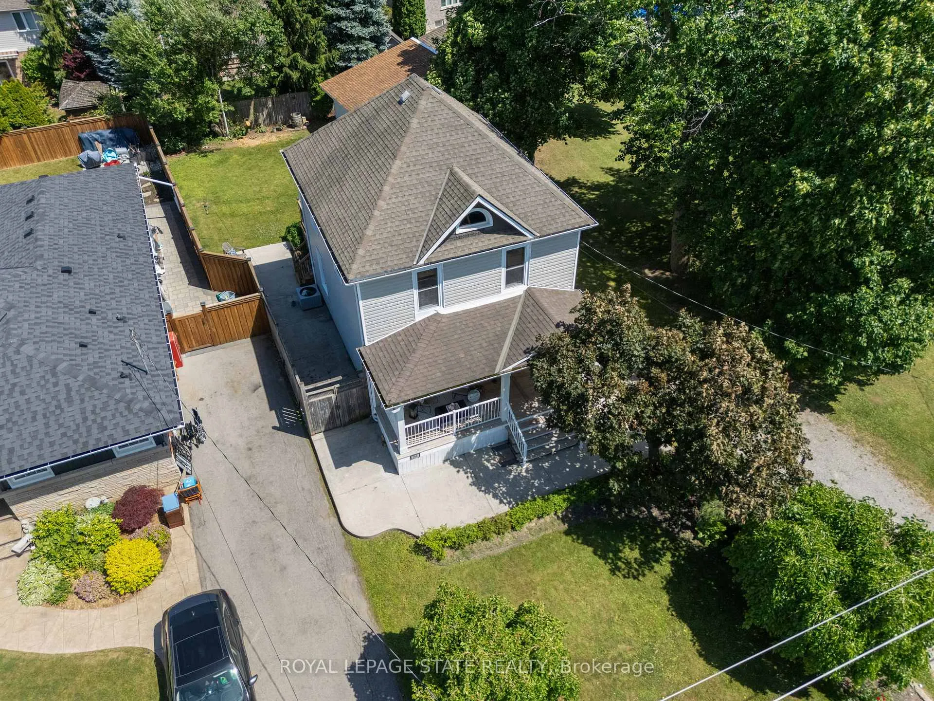 Photo 1 of 264 Winona Road, Hamilton, Stoney Creek — HOMEH