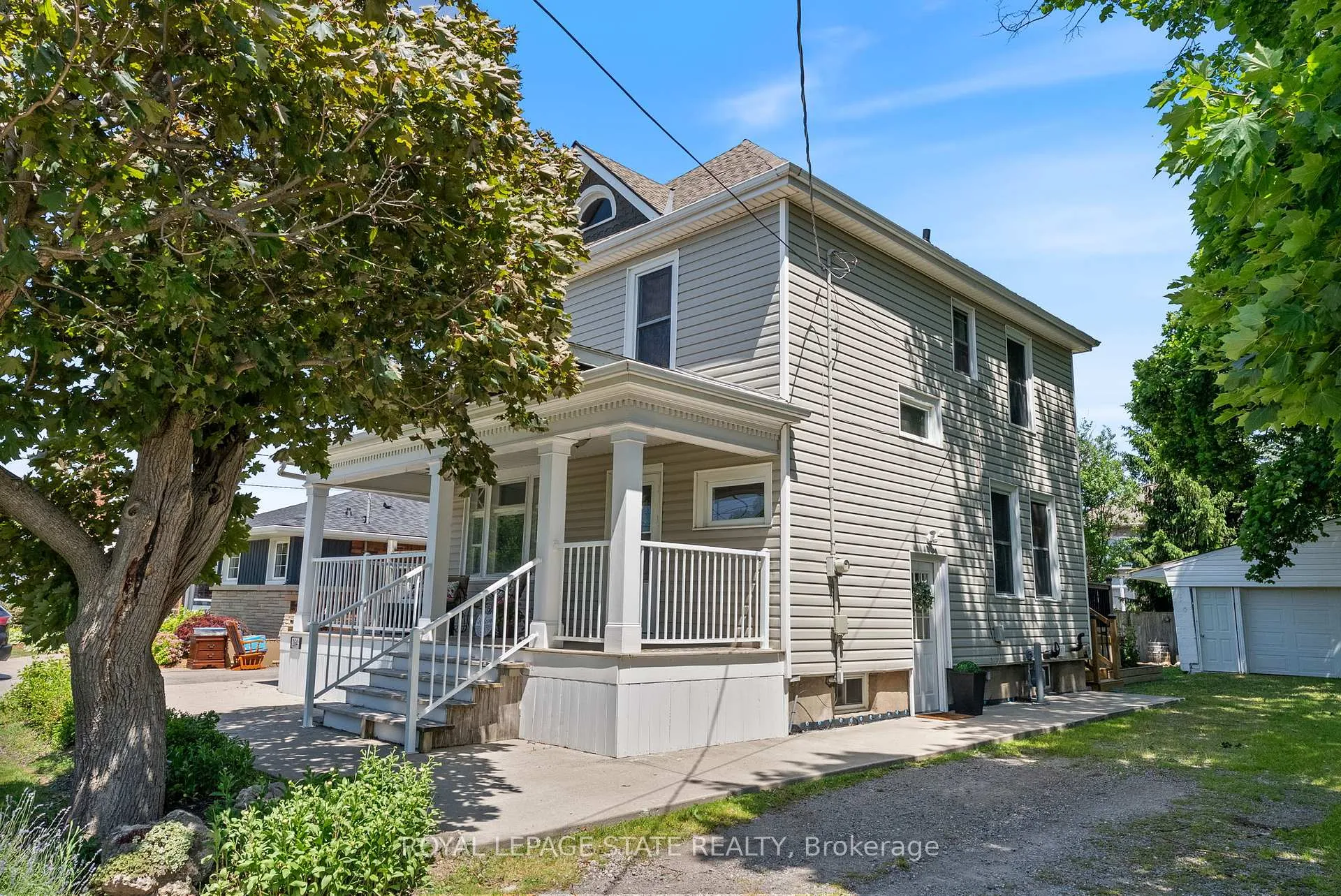 Photo 3 of 264 Winona Road, Hamilton, Stoney Creek — HOMEH