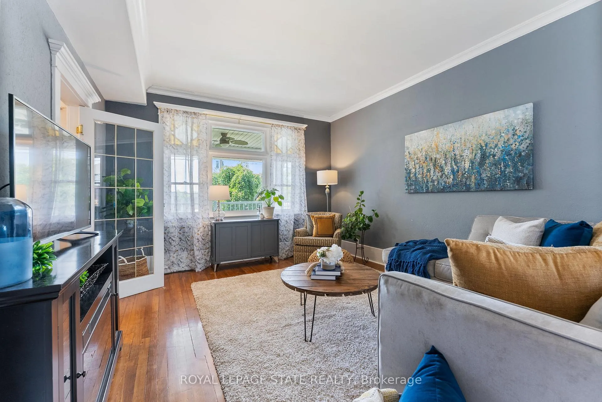 Photo 9 of 264 Winona Road, Hamilton, Stoney Creek — HOMEH