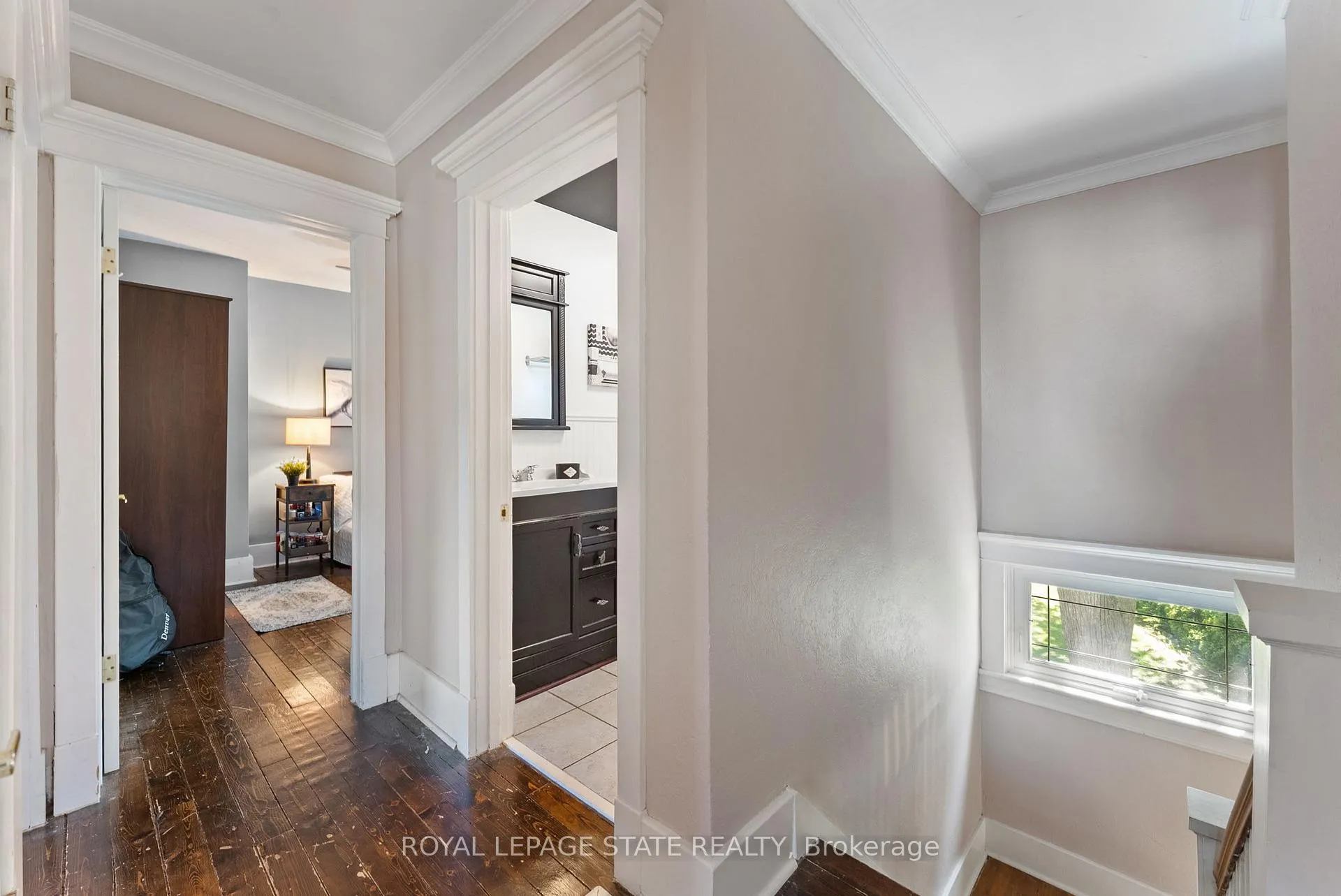 Photo 18 of 264 Winona Road, Hamilton, Stoney Creek — HOMEH
