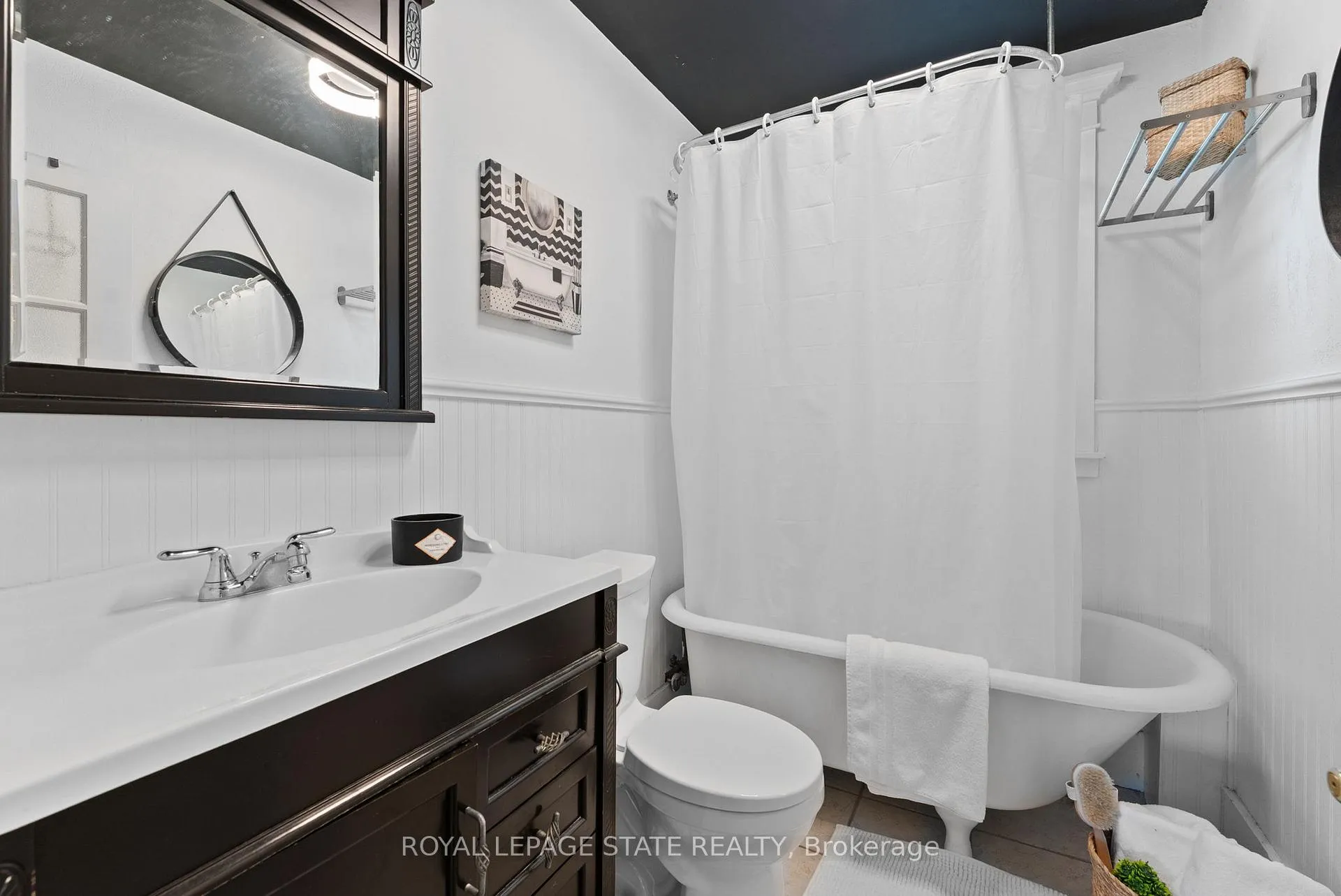 Photo 21 of 264 Winona Road, Hamilton, Stoney Creek — HOMEH