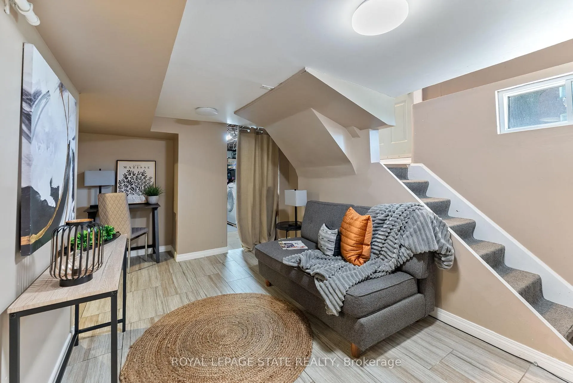 Photo 25 of 264 Winona Road, Hamilton, Stoney Creek — HOMEH