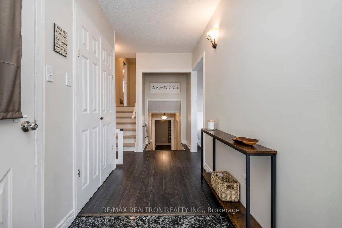 Photo 12 of 172 Queen Street W, Springwater, Elmvale — HOMEH