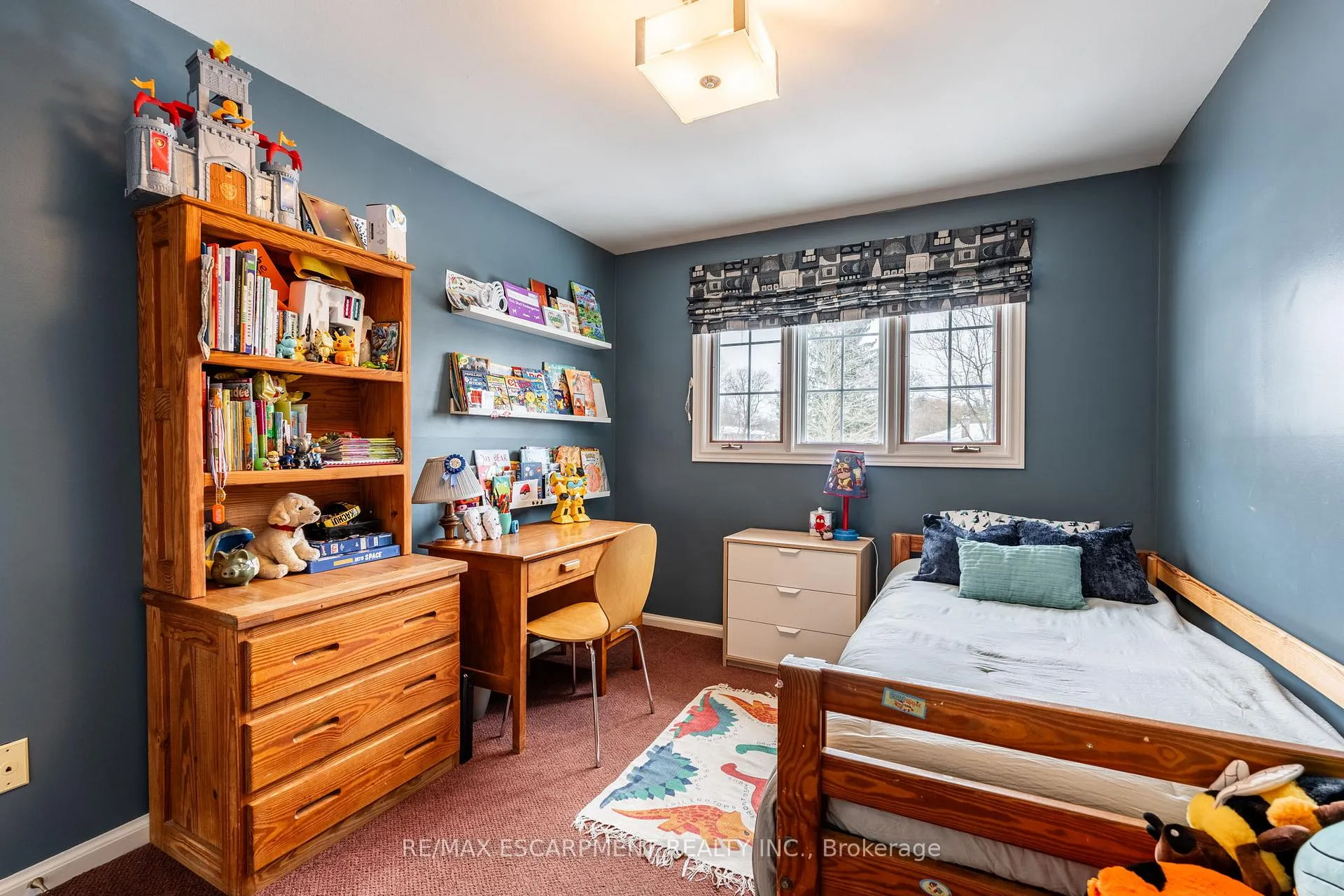 Photo 24 of 9 Martingrove Drive, Hamilton, Dundas — HOMEH