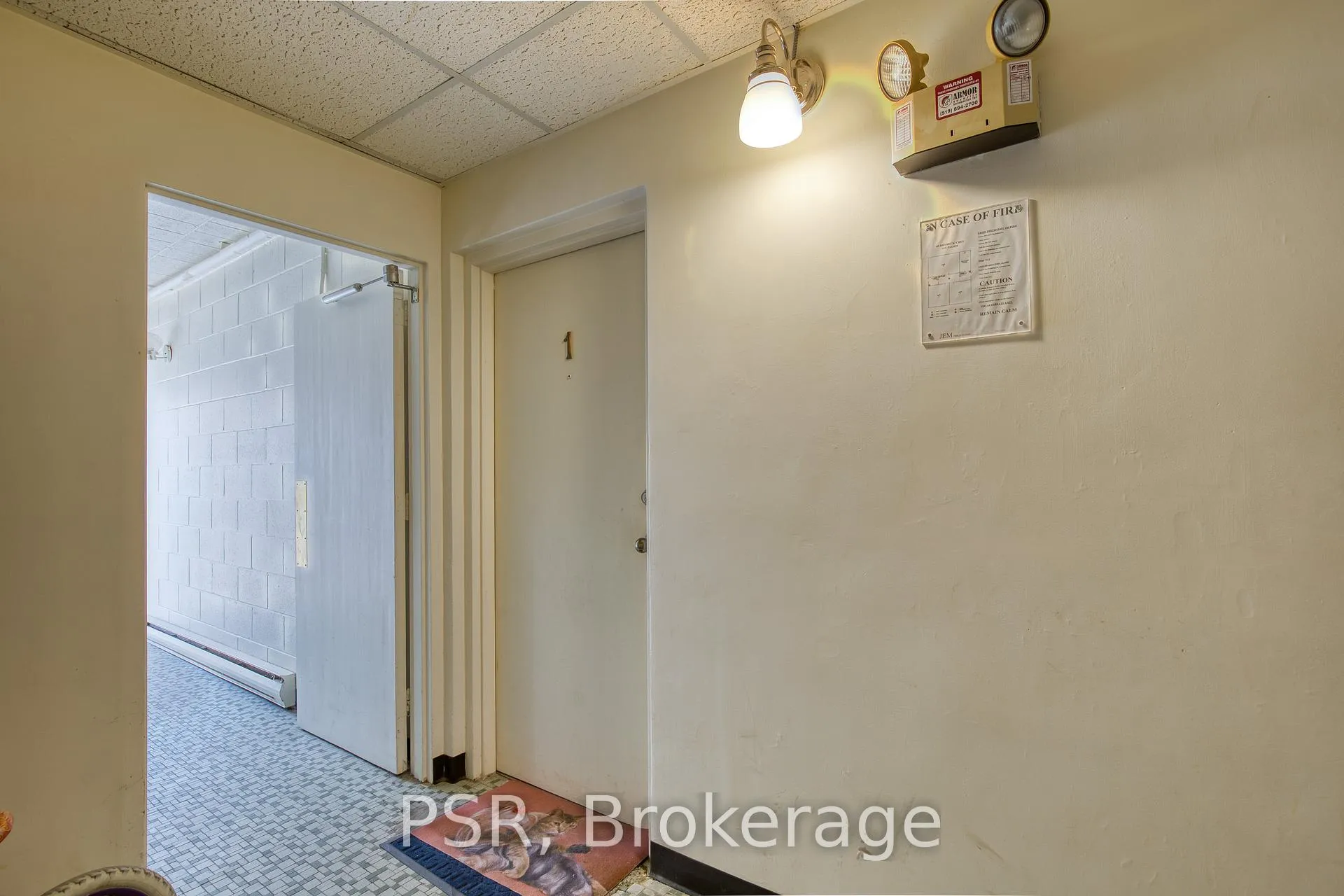 Photo 3 of 65 Brybeck Crescent, Kitchener — HOMEH