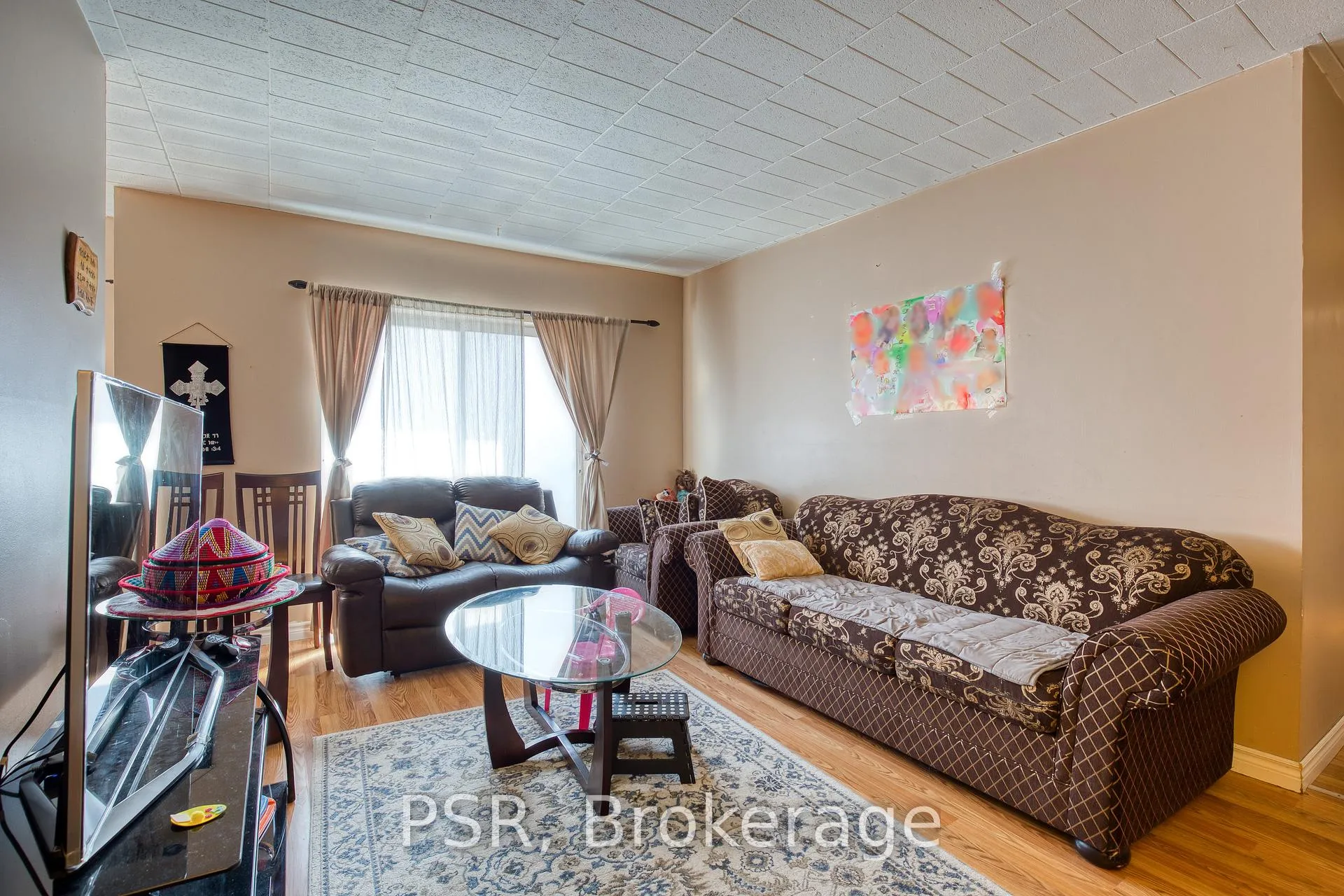Photo 5 of 65 Brybeck Crescent, Kitchener — HOMEH