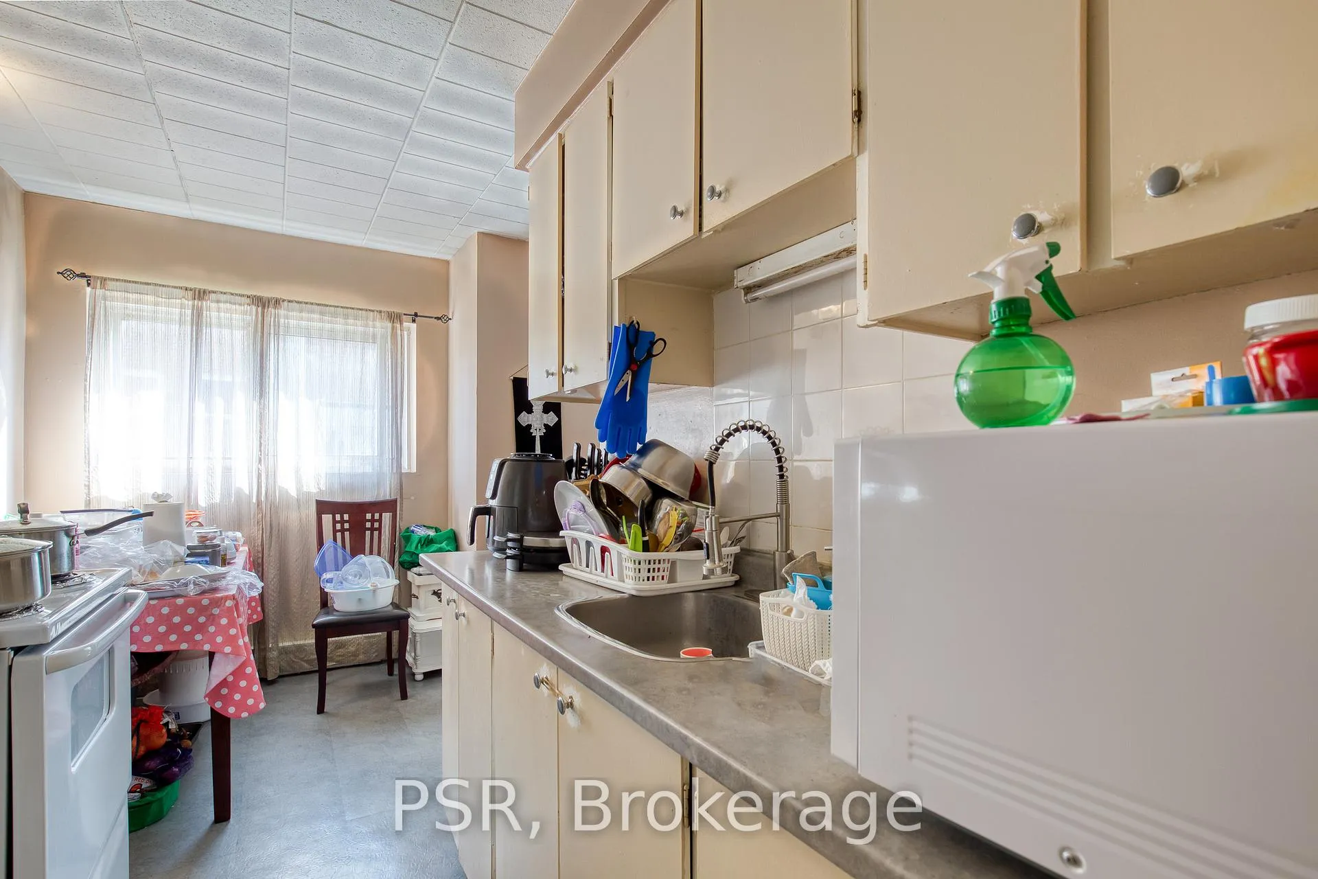 Photo 8 of 65 Brybeck Crescent, Kitchener — HOMEH