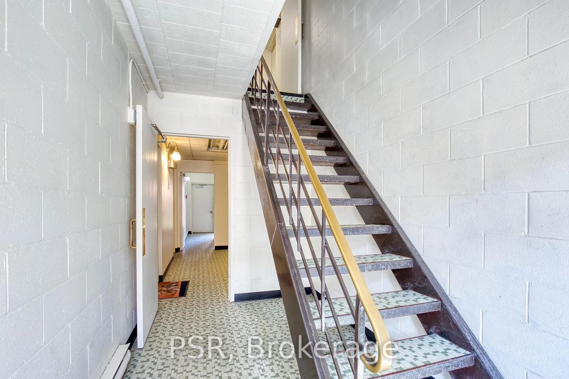 Photo 12 of 65 Brybeck Crescent, Kitchener — HOMEH