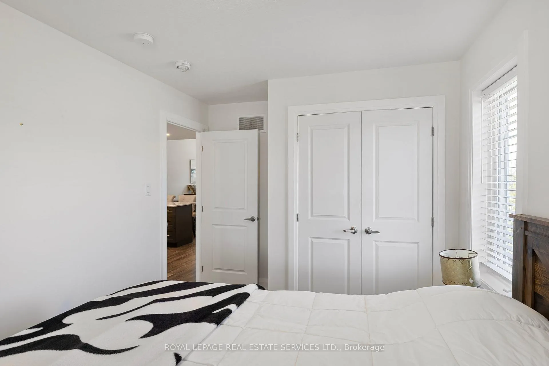 Photo 18 of 2 Ivy Crescent, Wasaga Beach — HOMEH