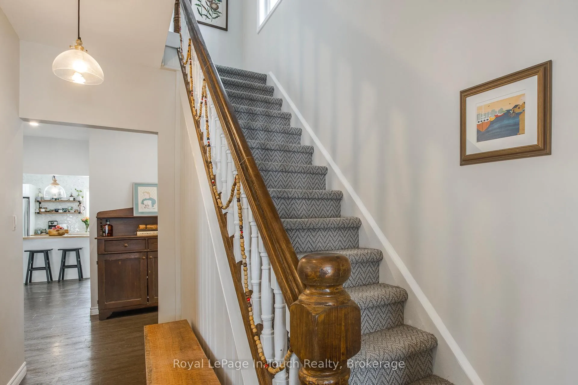 Photo 22 of 13 Stone Street, Springwater, Elmvale — HOMEH