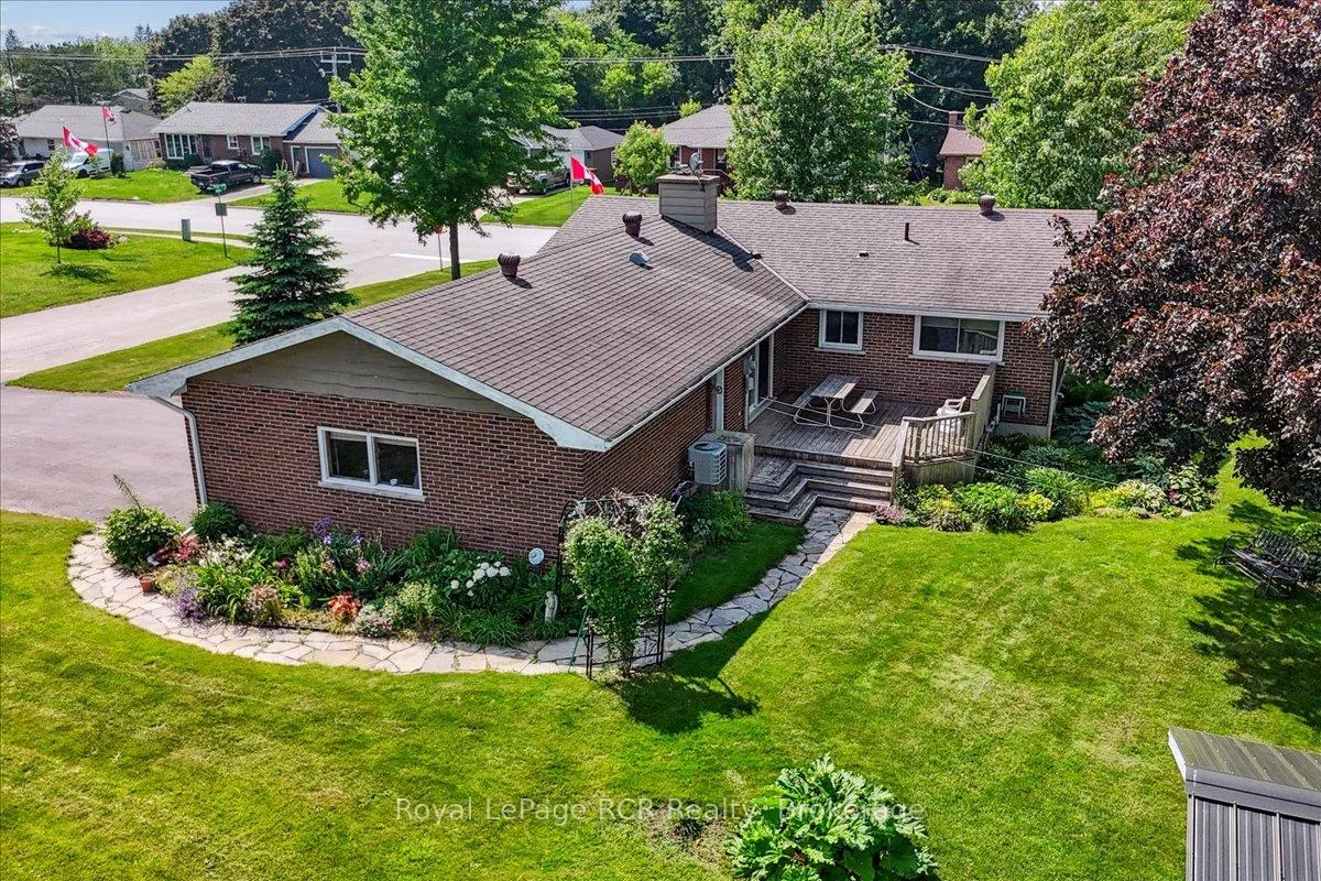 Photo 38 of 70 Cambrai Road, Grey Highlands — HOMEH