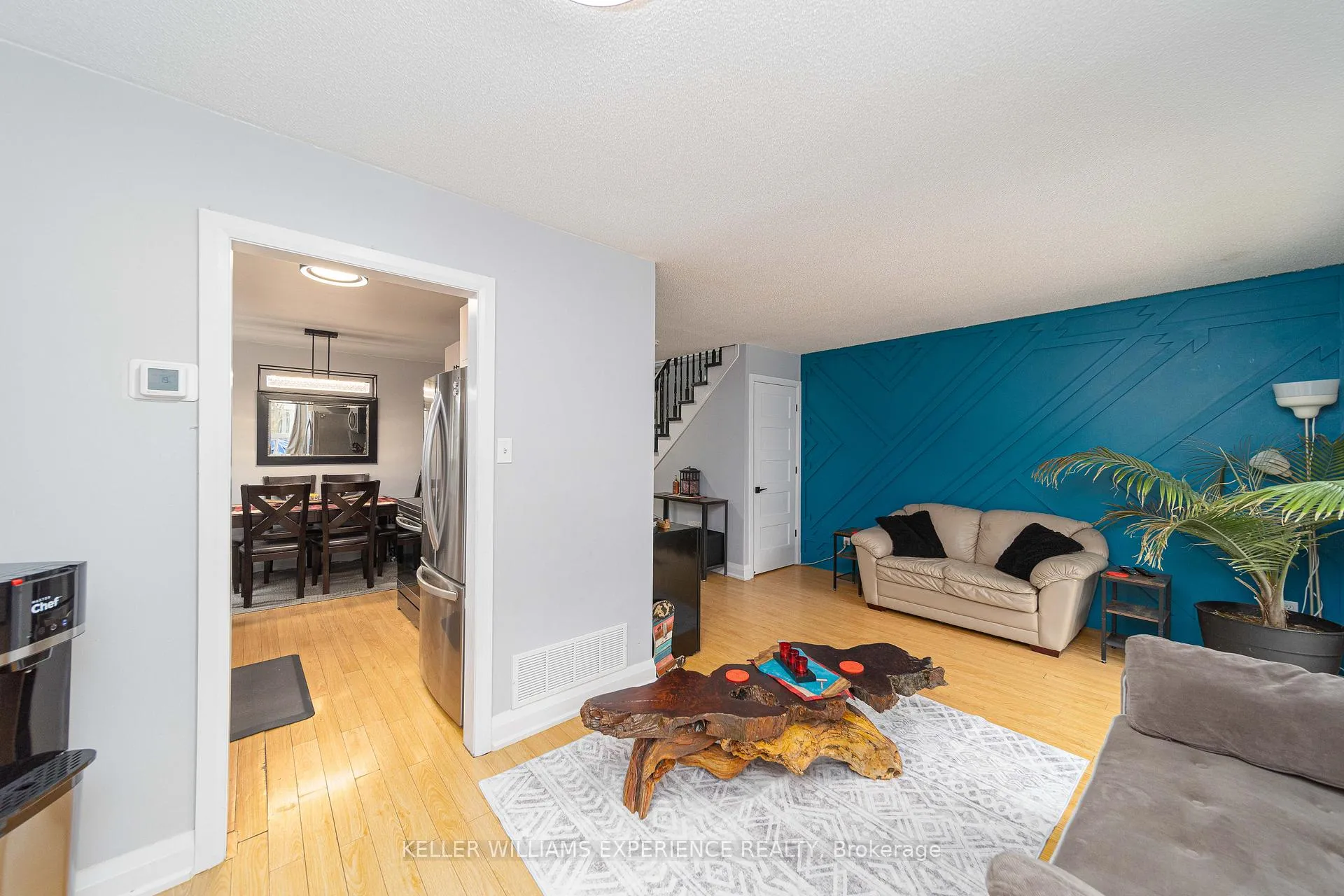 Photo 5 of 46 Hadden Crescent, Barrie, Cundles East — HOMEH