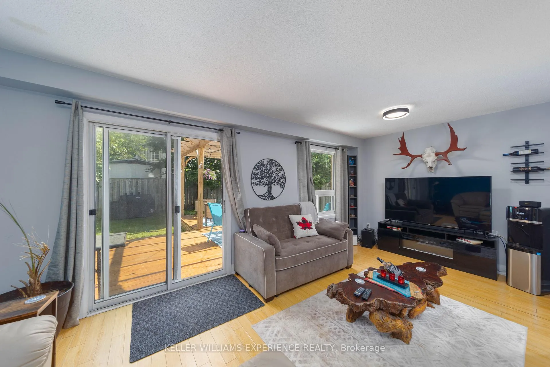 Photo 10 of 46 Hadden Crescent, Barrie, Cundles East — HOMEH