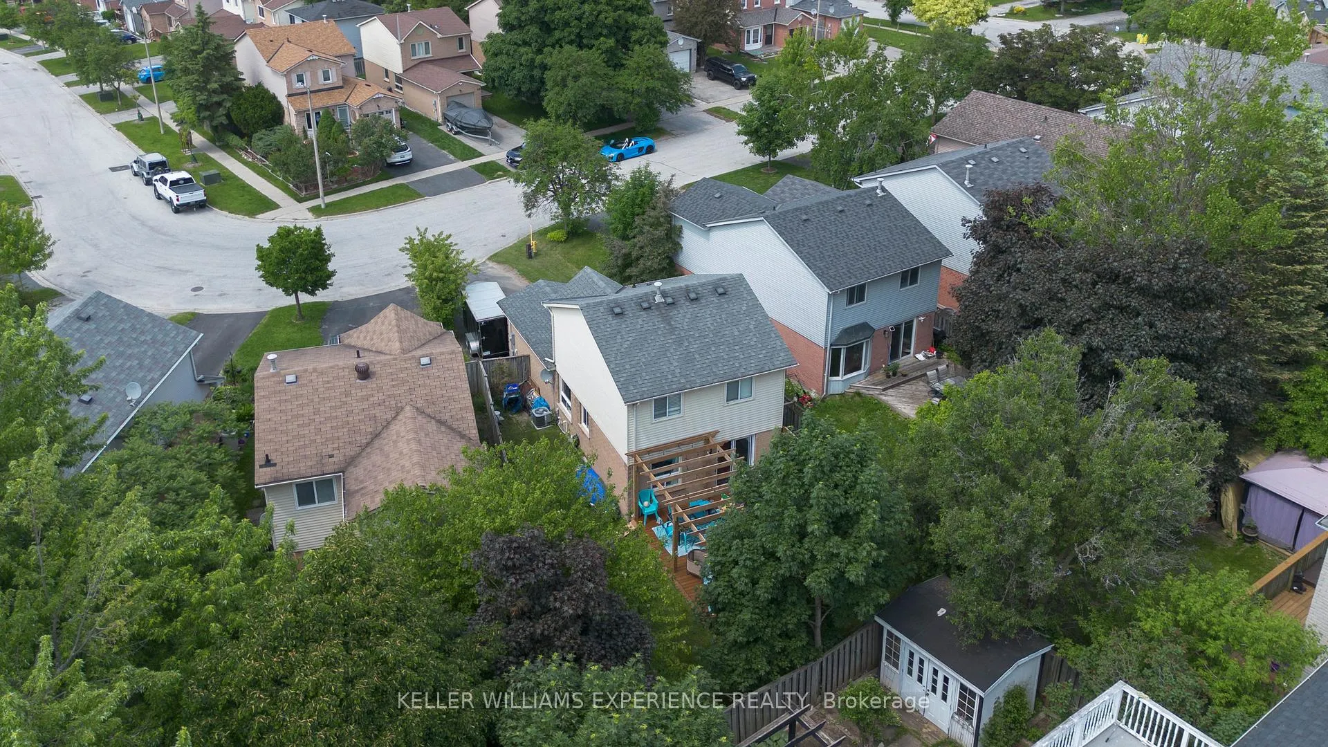 Photo 17 of 46 Hadden Crescent, Barrie, Cundles East — HOMEH