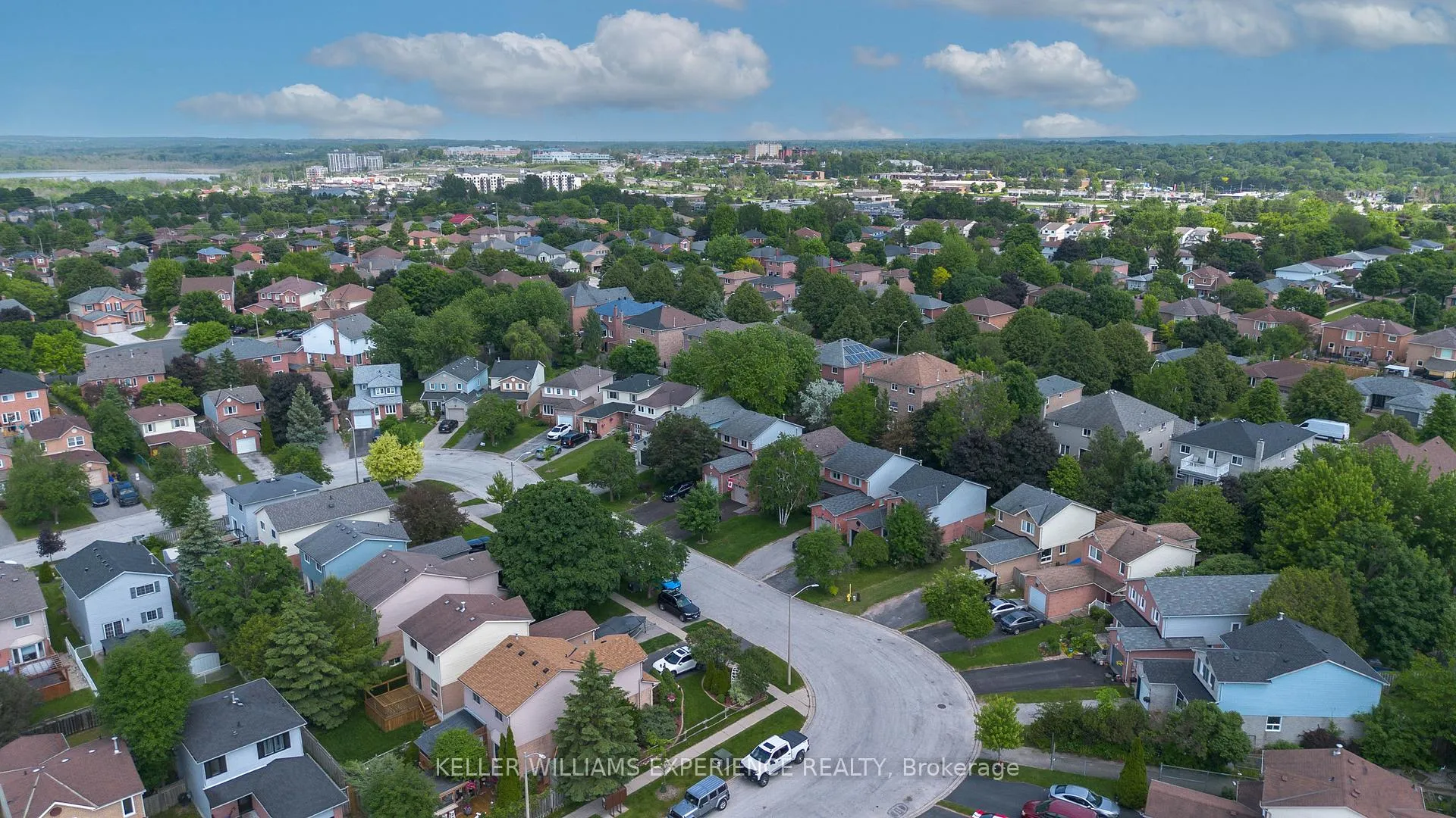 Photo 19 of 46 Hadden Crescent, Barrie, Cundles East — HOMEH