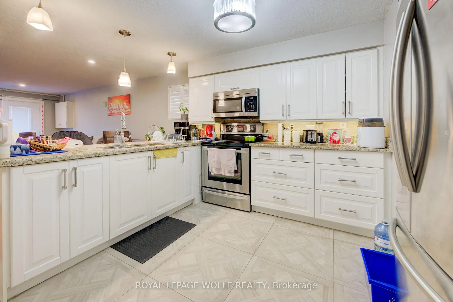 Photo 32 of 35 Wildlark Crescent, Kitchener — HOMEH