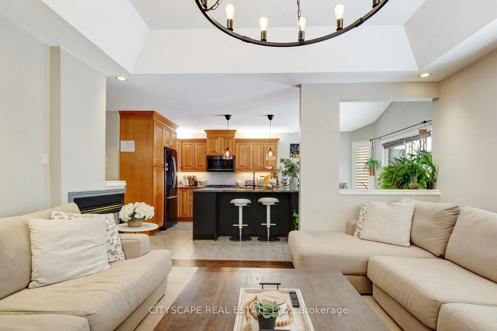 Photo 16 of 11 Penfold Court, Hamilton, Mount Hope — HOMEH