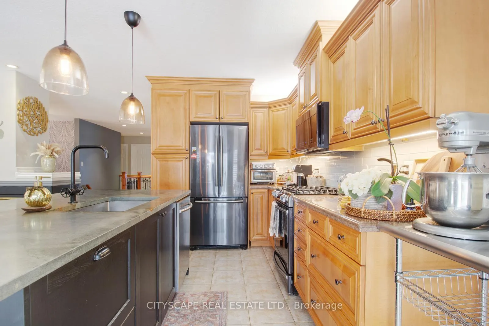 Photo 20 of 11 Penfold Court, Hamilton, Mount Hope — HOMEH