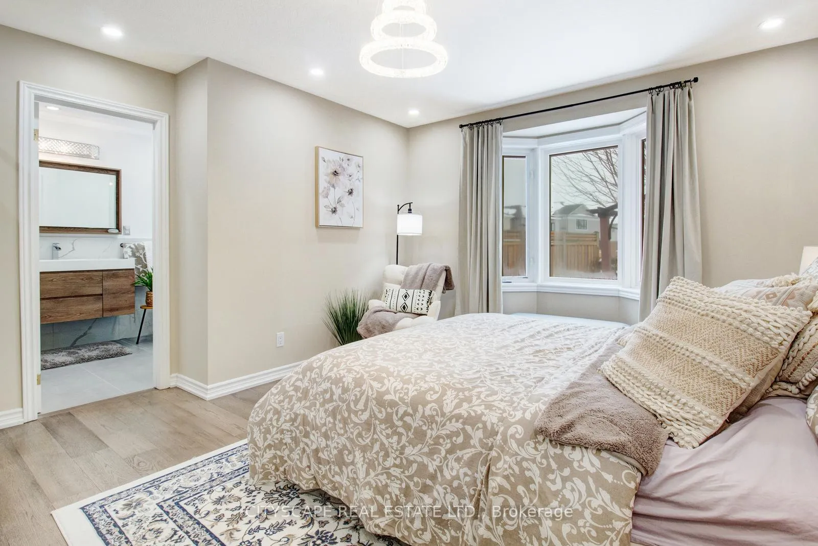 Photo 21 of 11 Penfold Court, Hamilton, Mount Hope — HOMEH