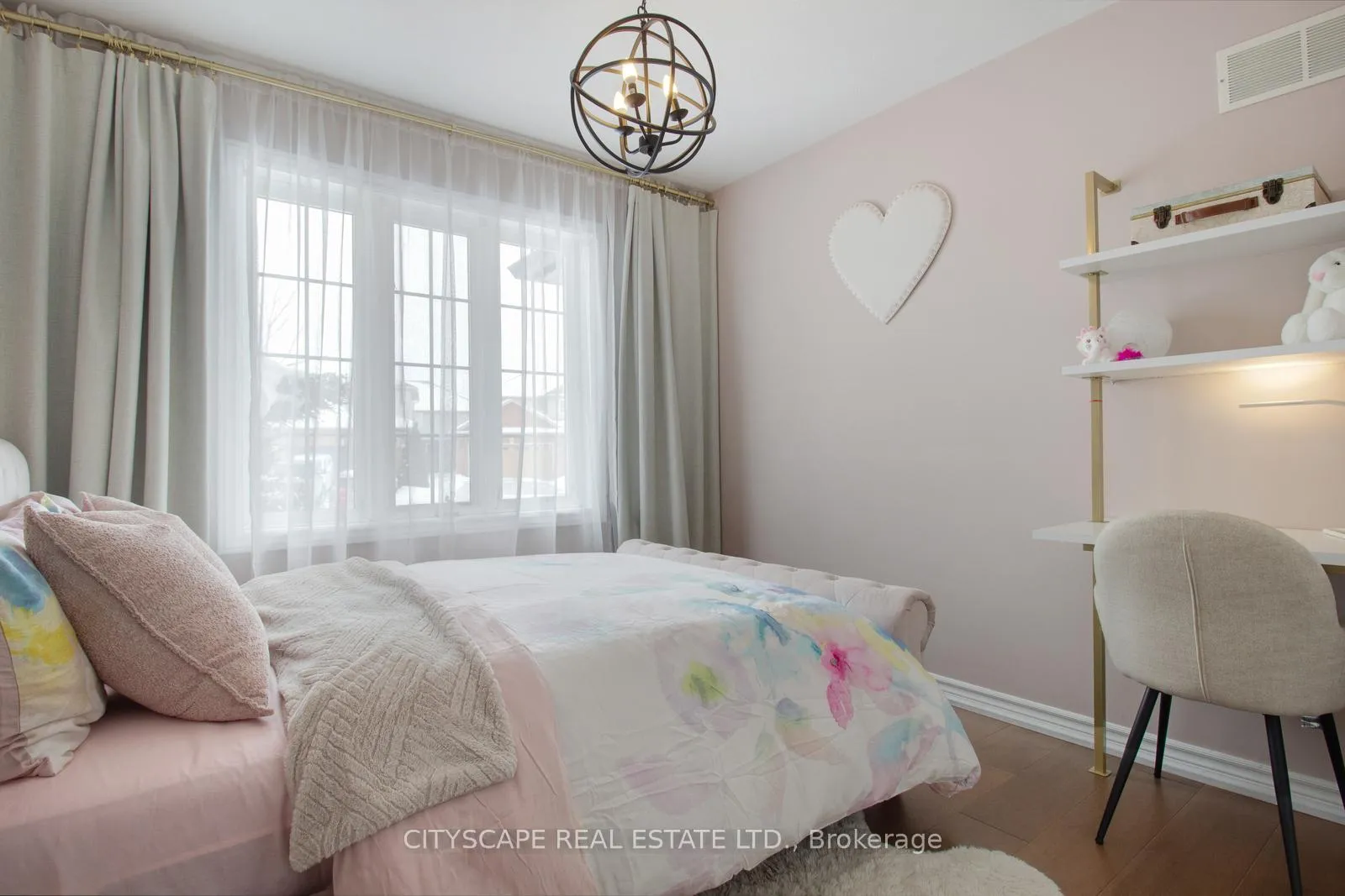 Photo 30 of 11 Penfold Court, Hamilton, Mount Hope — HOMEH