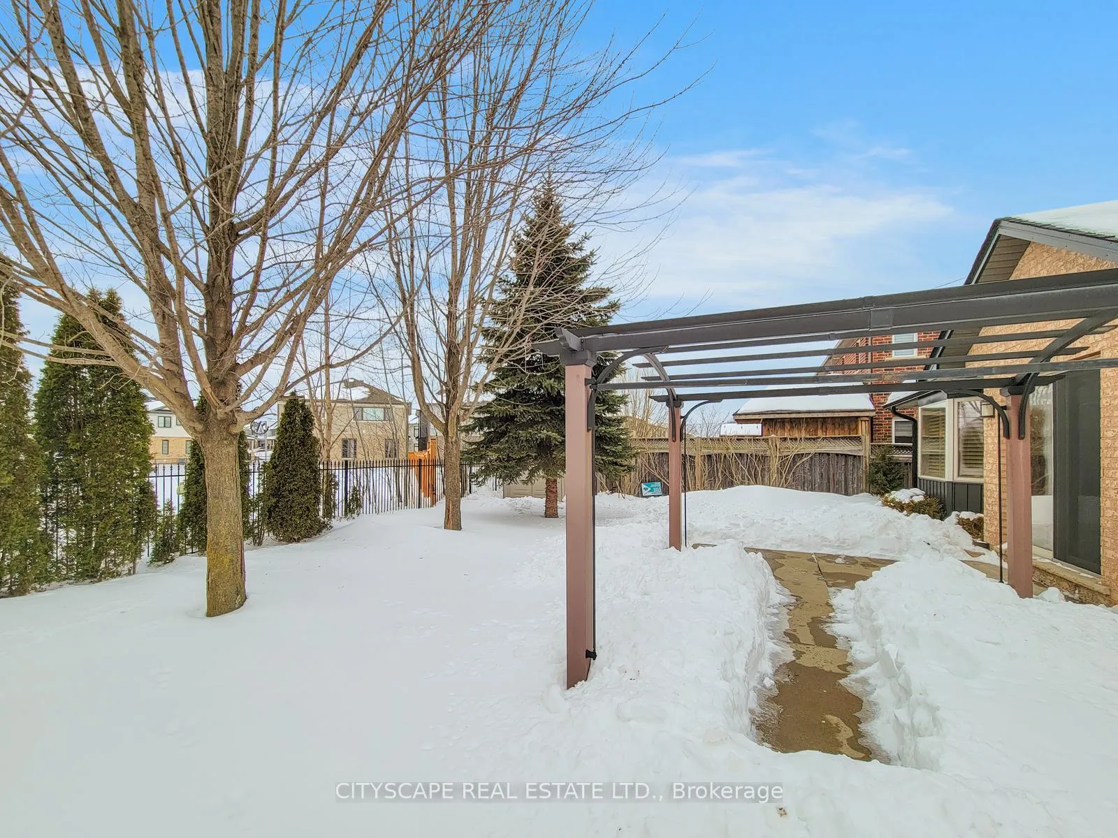 Photo 50 of 11 Penfold Court, Hamilton, Mount Hope — HOMEH