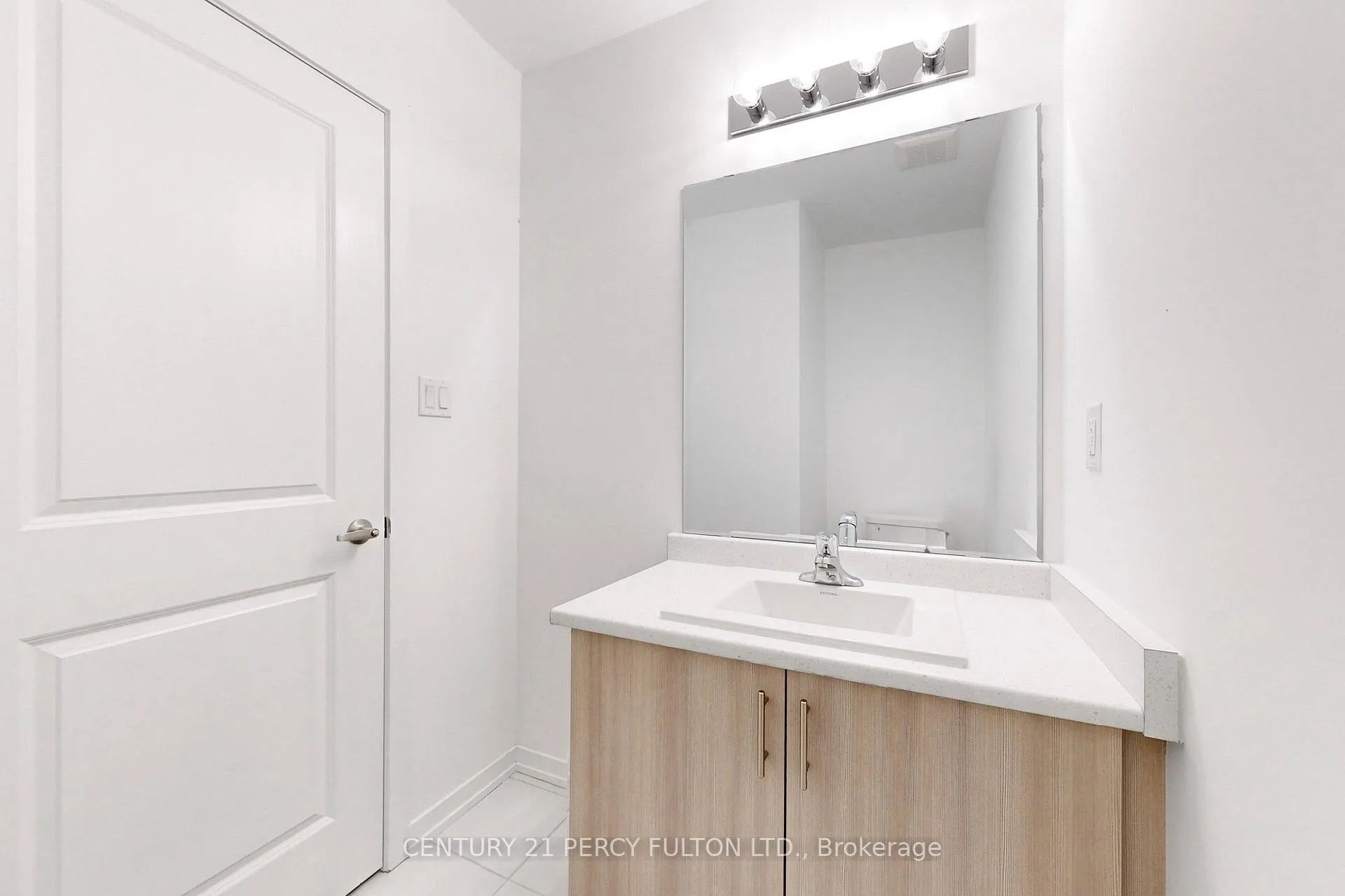 Photo 20 of 26 Bateson Street, Ajax, South West — HOMEH