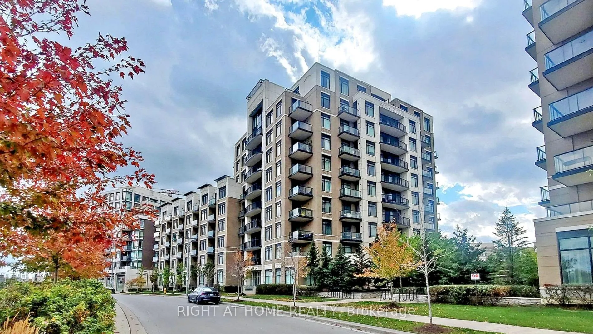 Photo 1 of Unit 609, 111 Upper Duke Crescent, Markham, Unionville — HOMEH