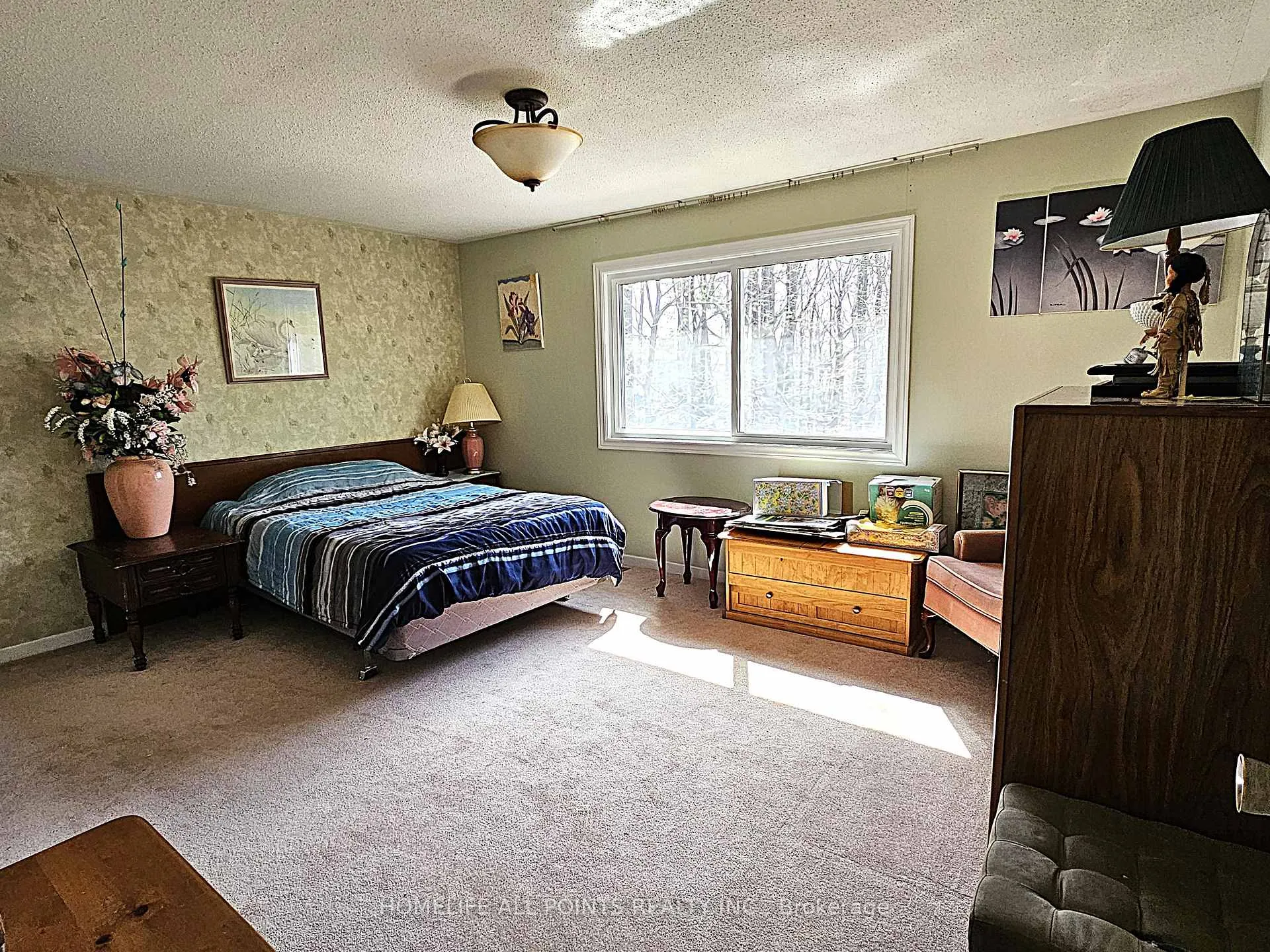 Photo 15 of 9 Hailey Hollow, Barrie, Letitia Heights — HOMEH