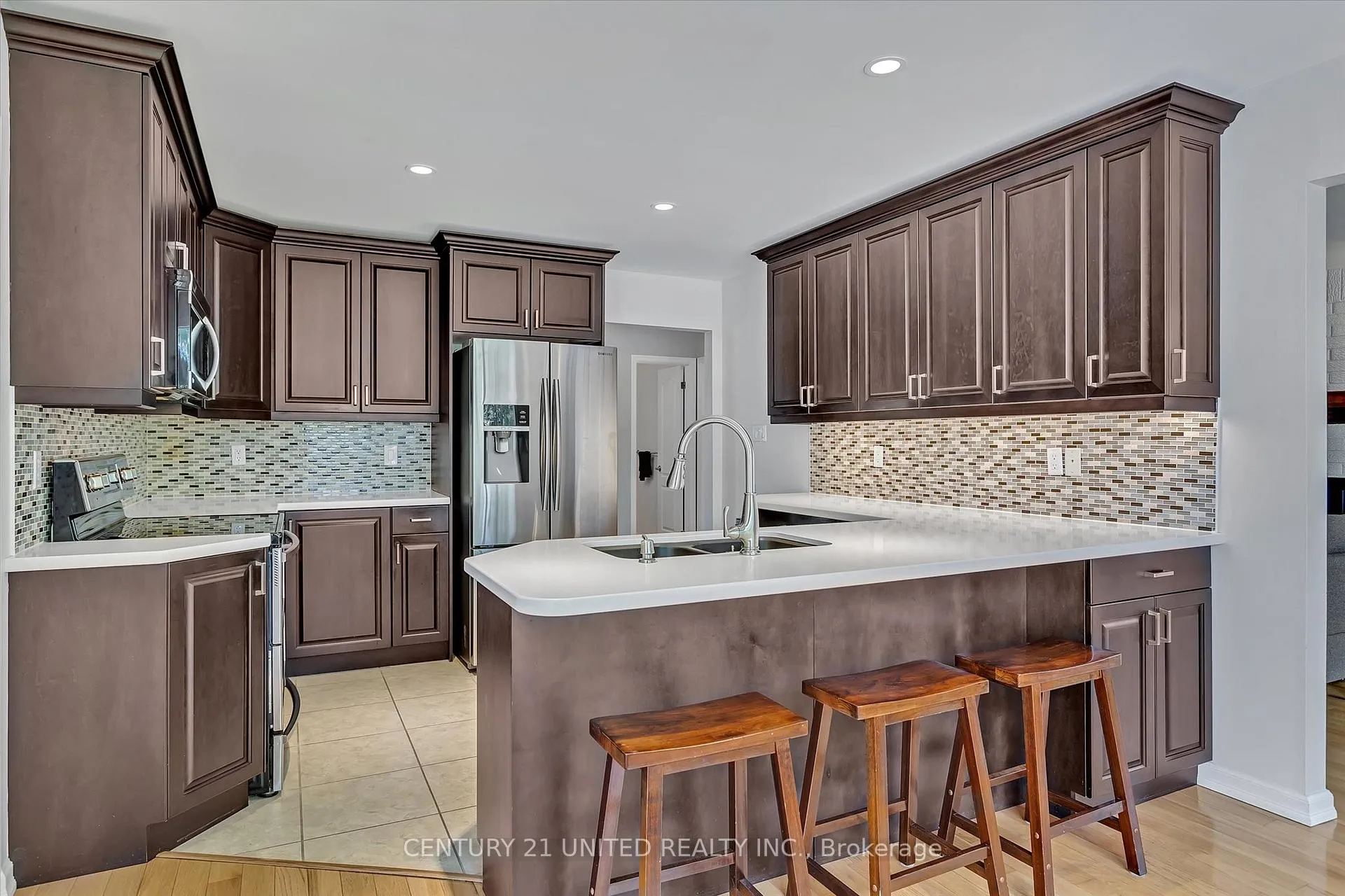 Photo 11 of 1908 Mapleridge Drive, Peterborough, Monaghan Ward 2 — HOMEH
