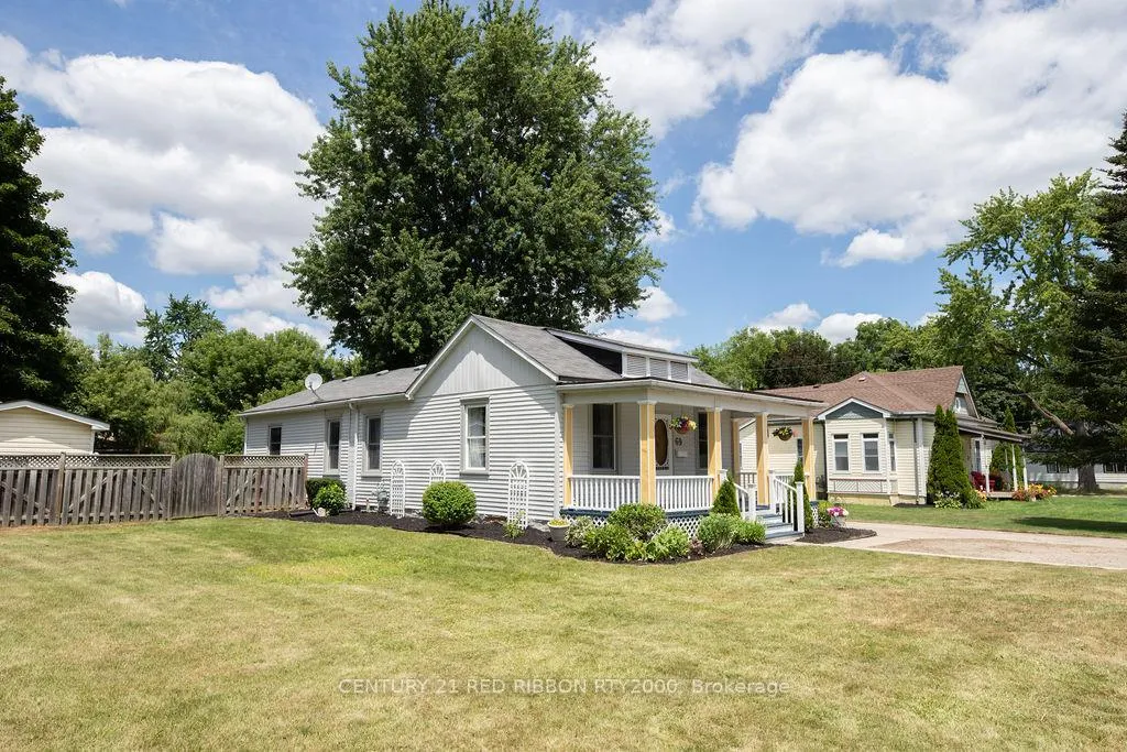 Photo 20 of 69 High Street W, Strathroy-Caradoc, SW — HOMEH