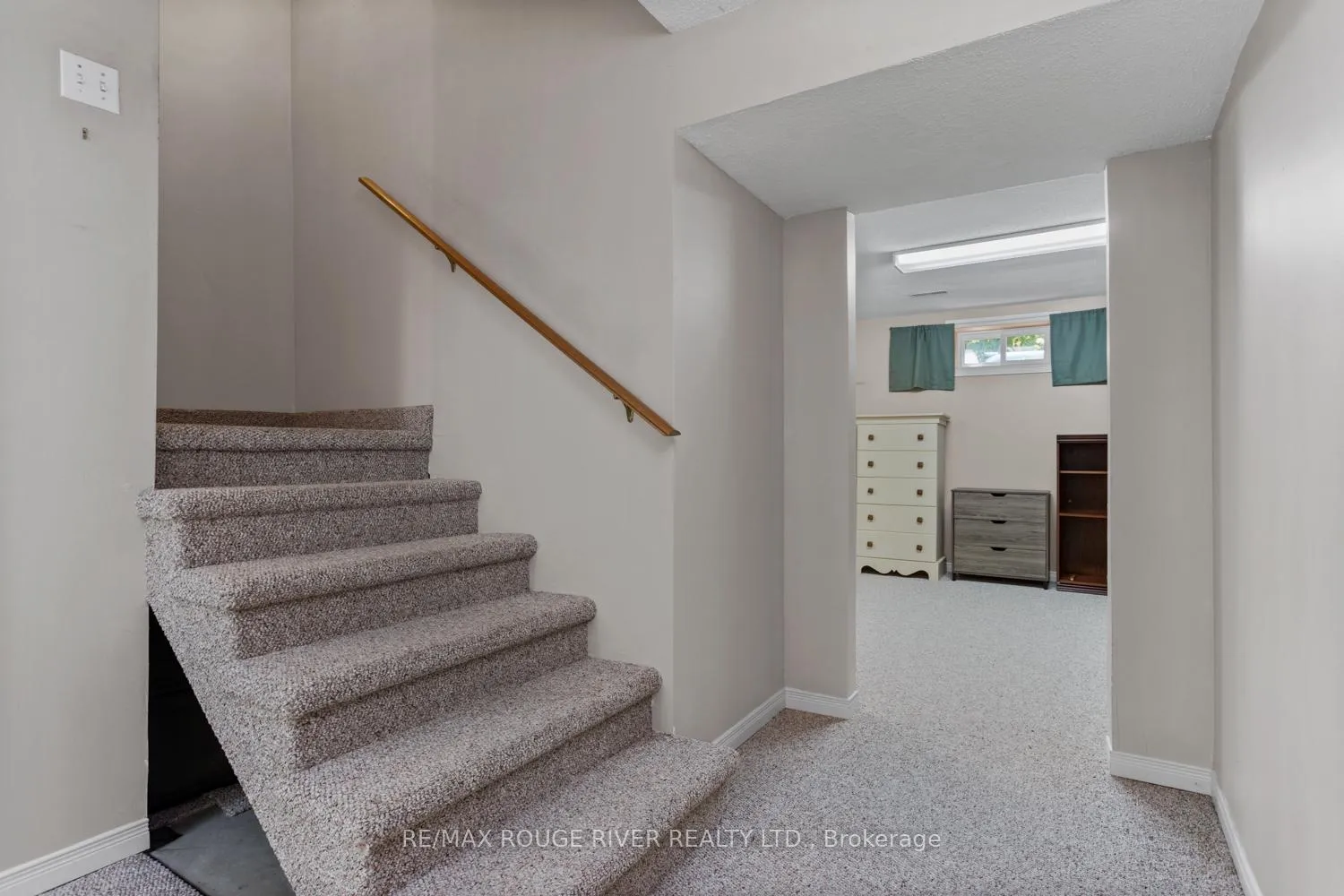 Photo 38 of 11 Rogers Road, Brighton — HOMEH