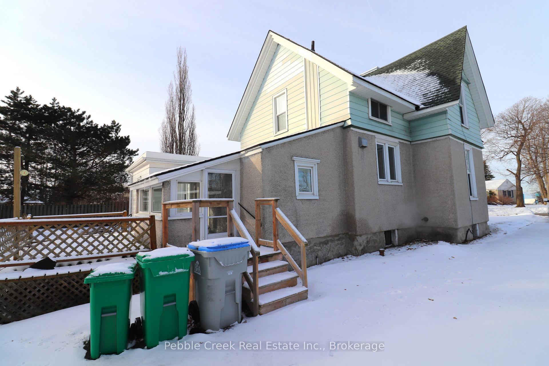 Photo 25 of 111 St Georges Crescent, Goderich, Goderich (Town) — HOMEH