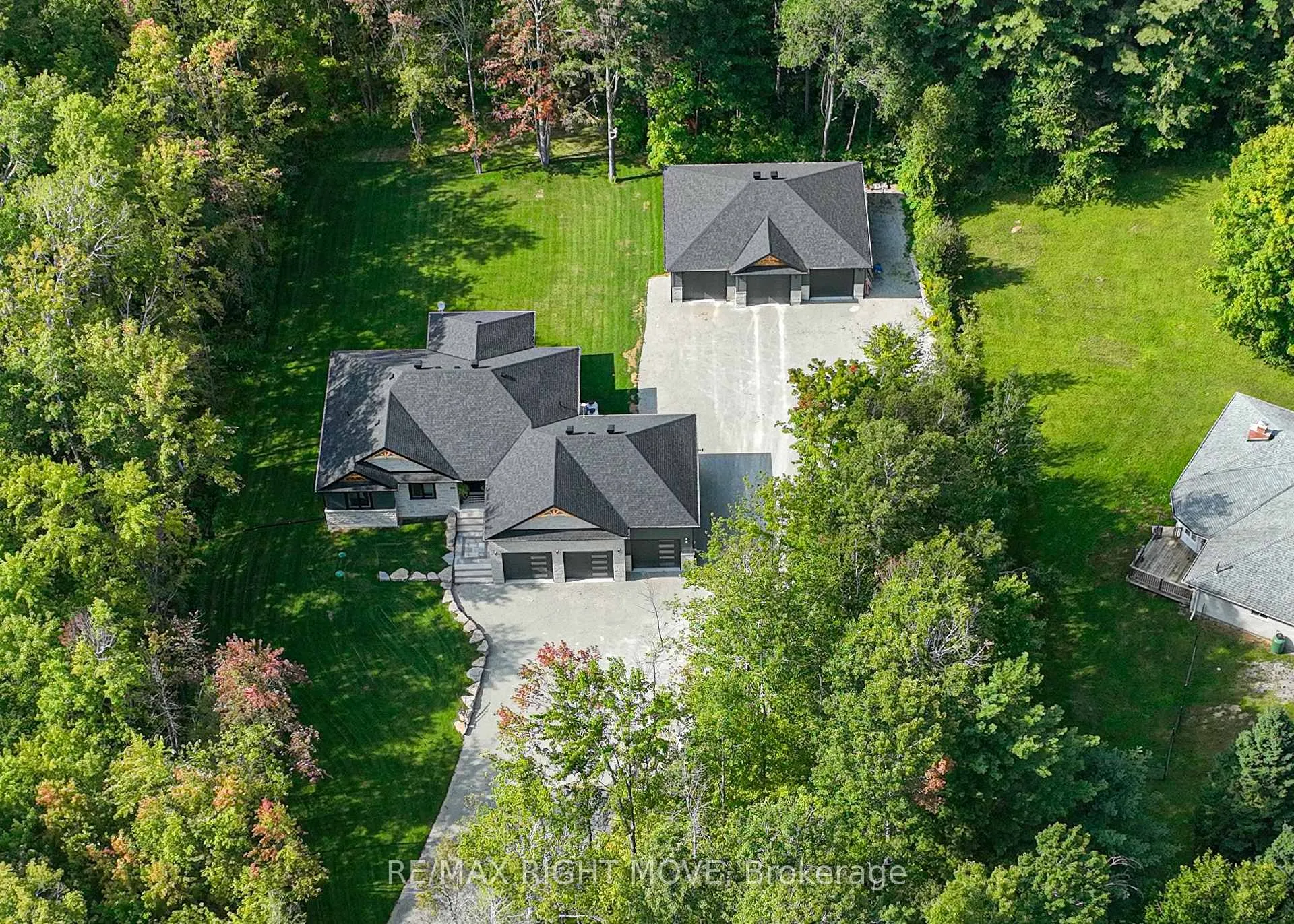 Photo 3 of 2272 Monck Road, Ramara, Rural Ramara — HOMEH