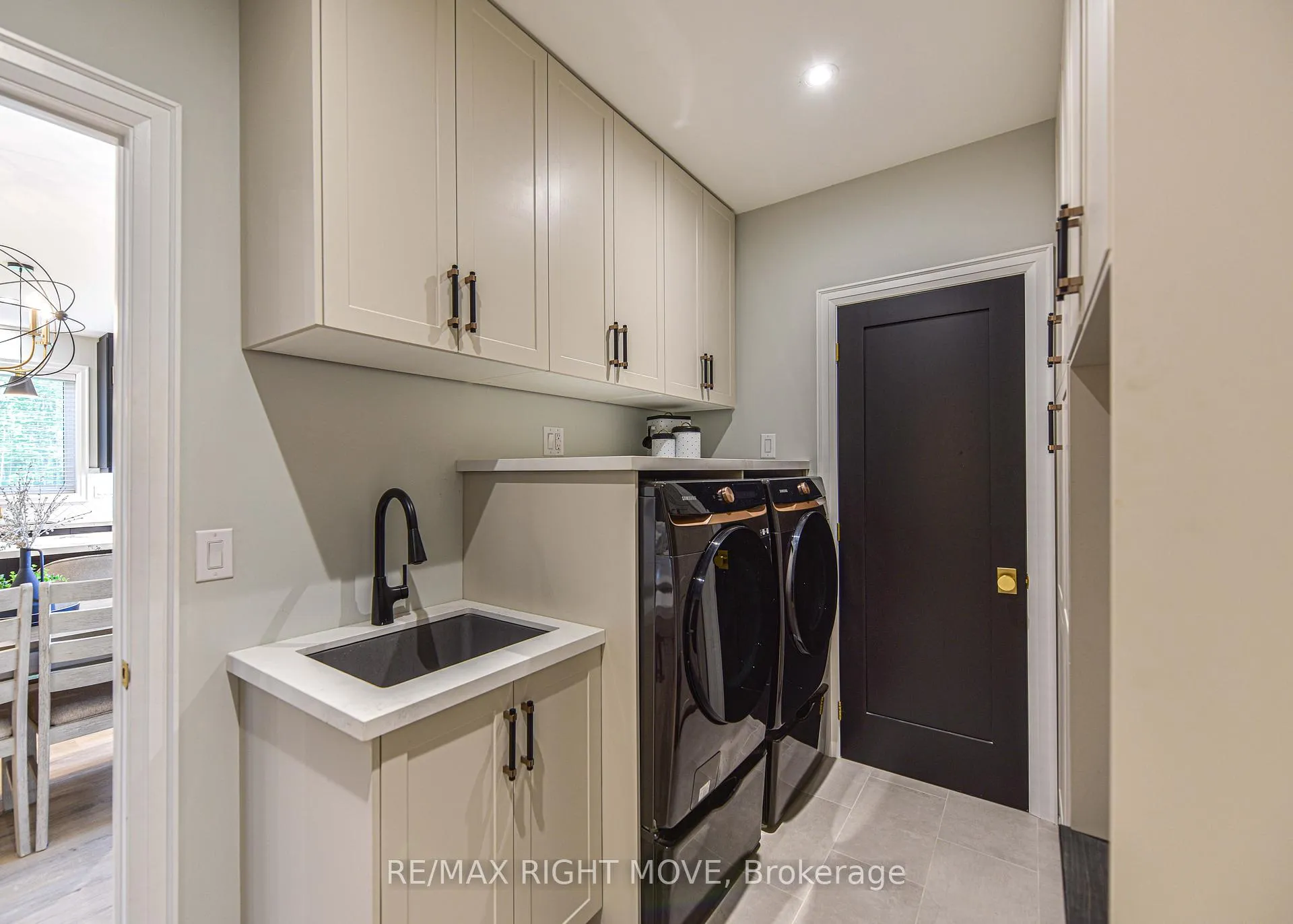 Photo 31 of 2272 Monck Road, Ramara, Rural Ramara — HOMEH