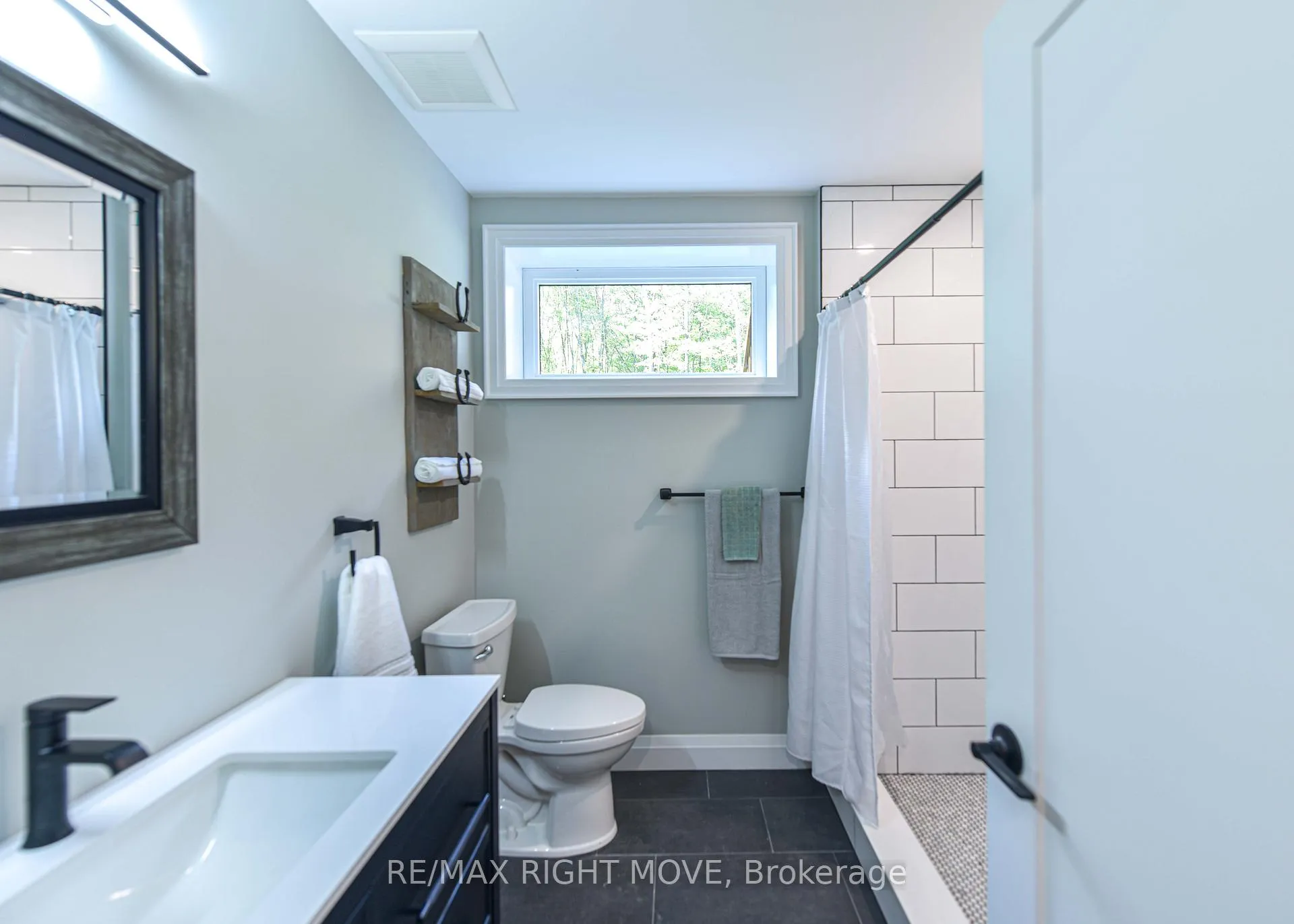 Photo 41 of 2272 Monck Road, Ramara, Rural Ramara — HOMEH