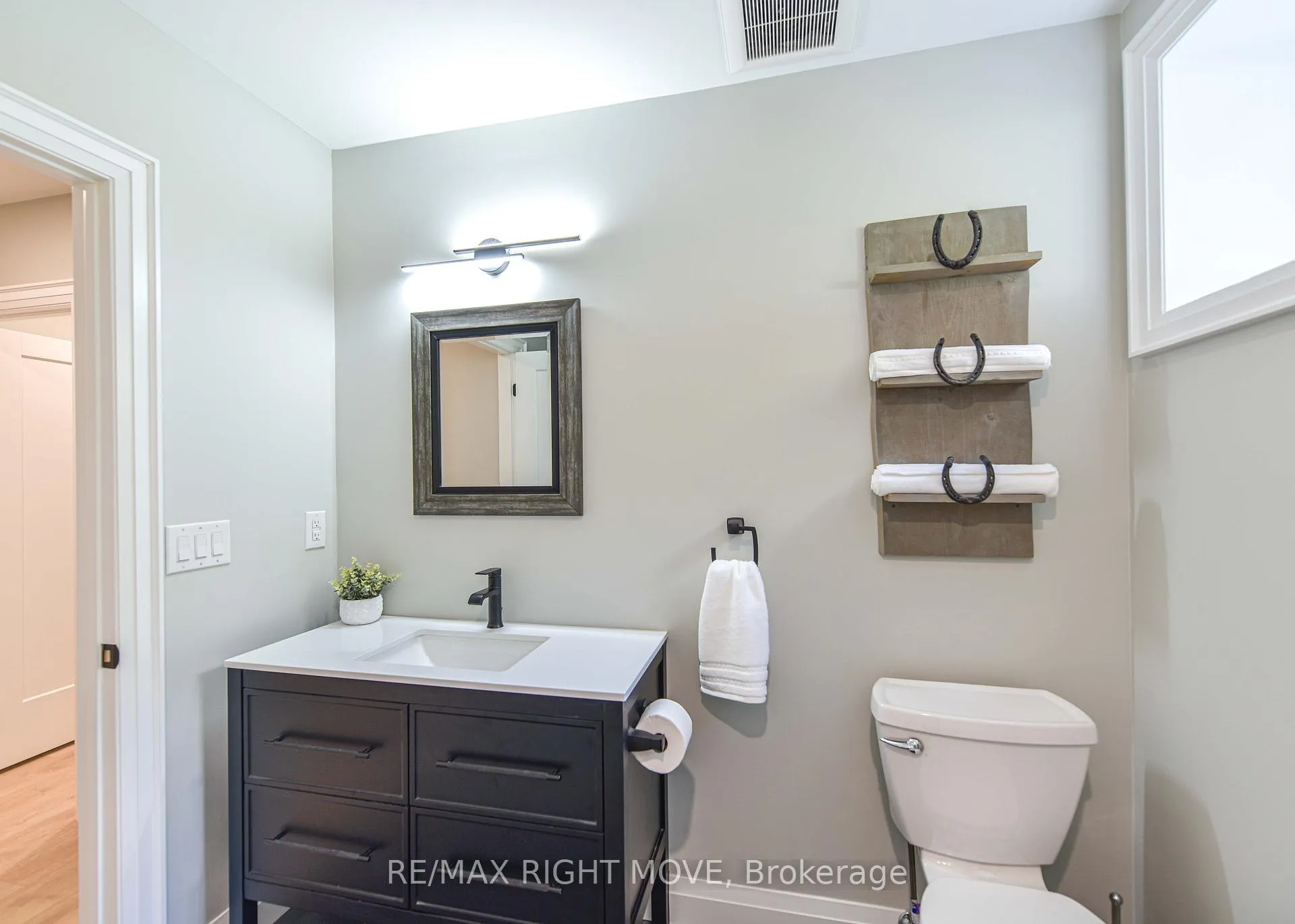 Photo 42 of 2272 Monck Road, Ramara, Rural Ramara — HOMEH
