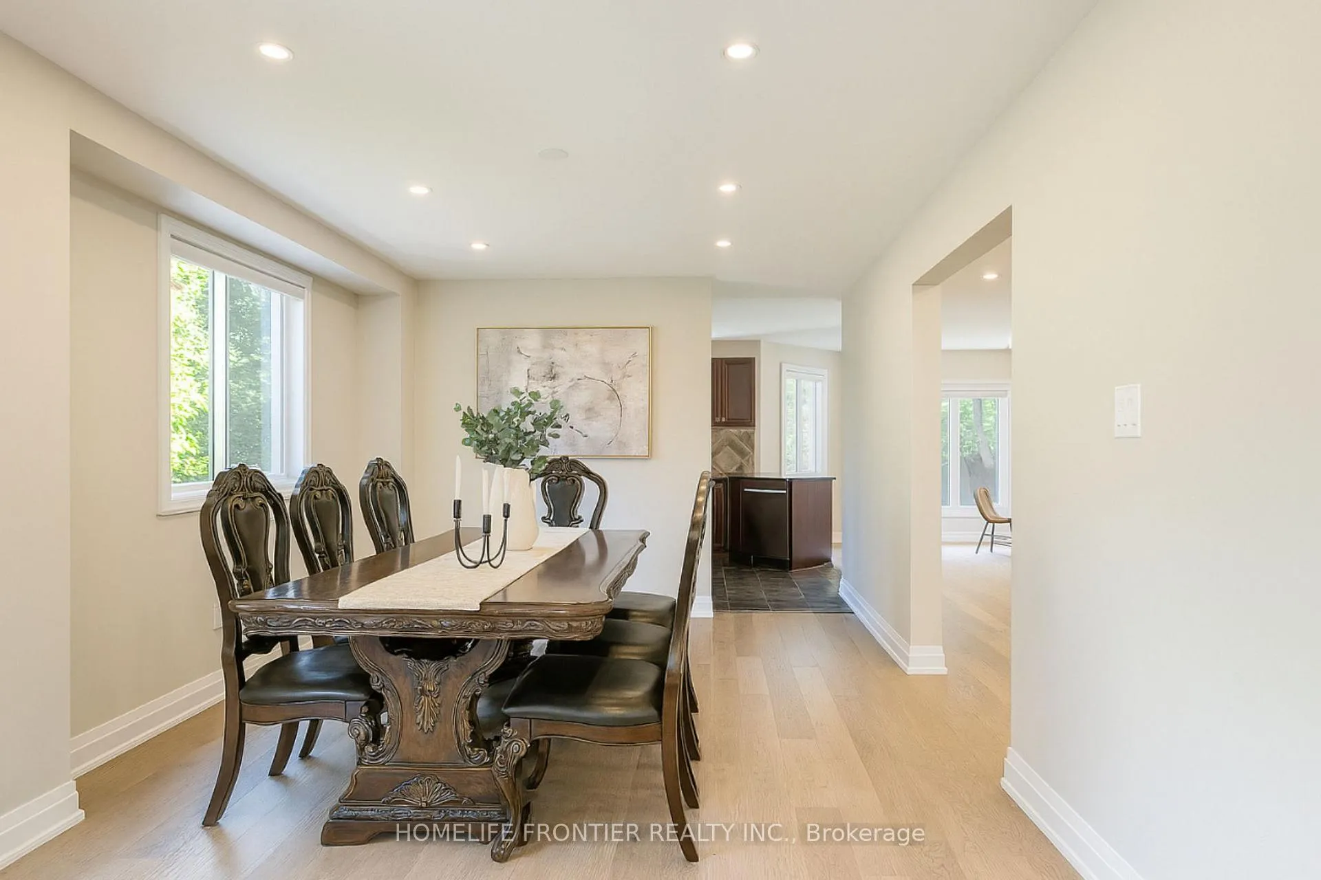 Photo 5 of 41 White Elm Road, Barrie, Holly — HOMEH