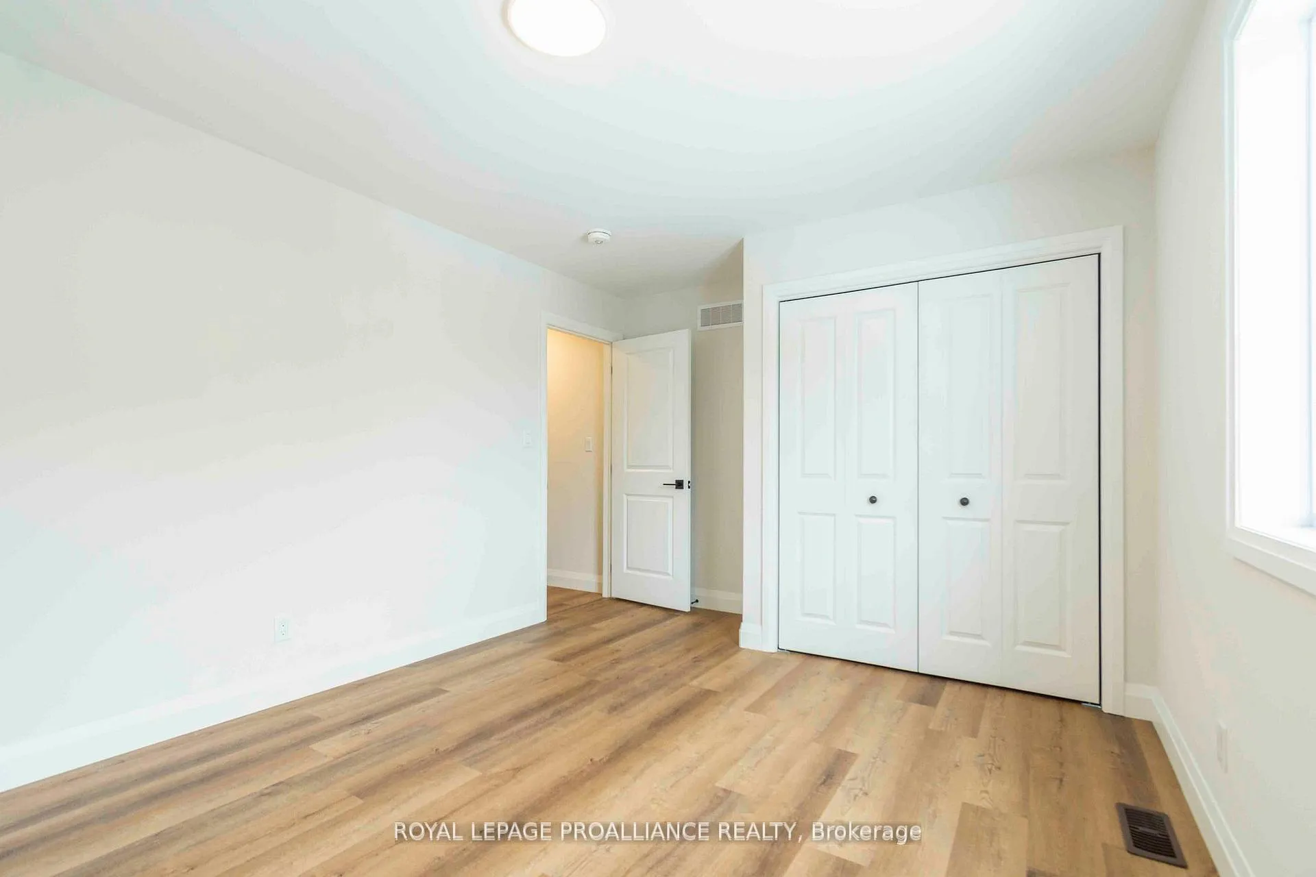 Photo 14 of 74 Stirling Crescent, Prince Edward County, South Marysburg Ward — HOMEH