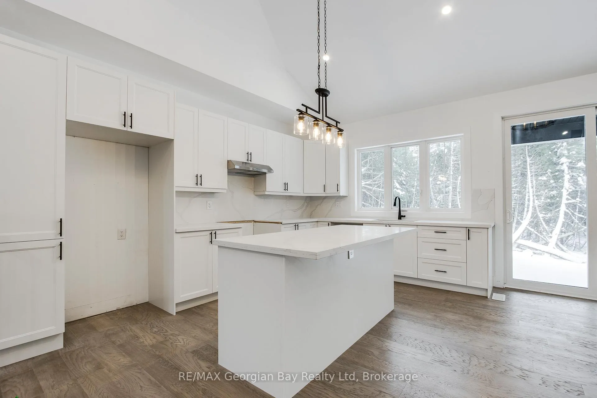 Photo 16 of 2244 Champlain Road, Tiny, Rural Tiny — HOMEH